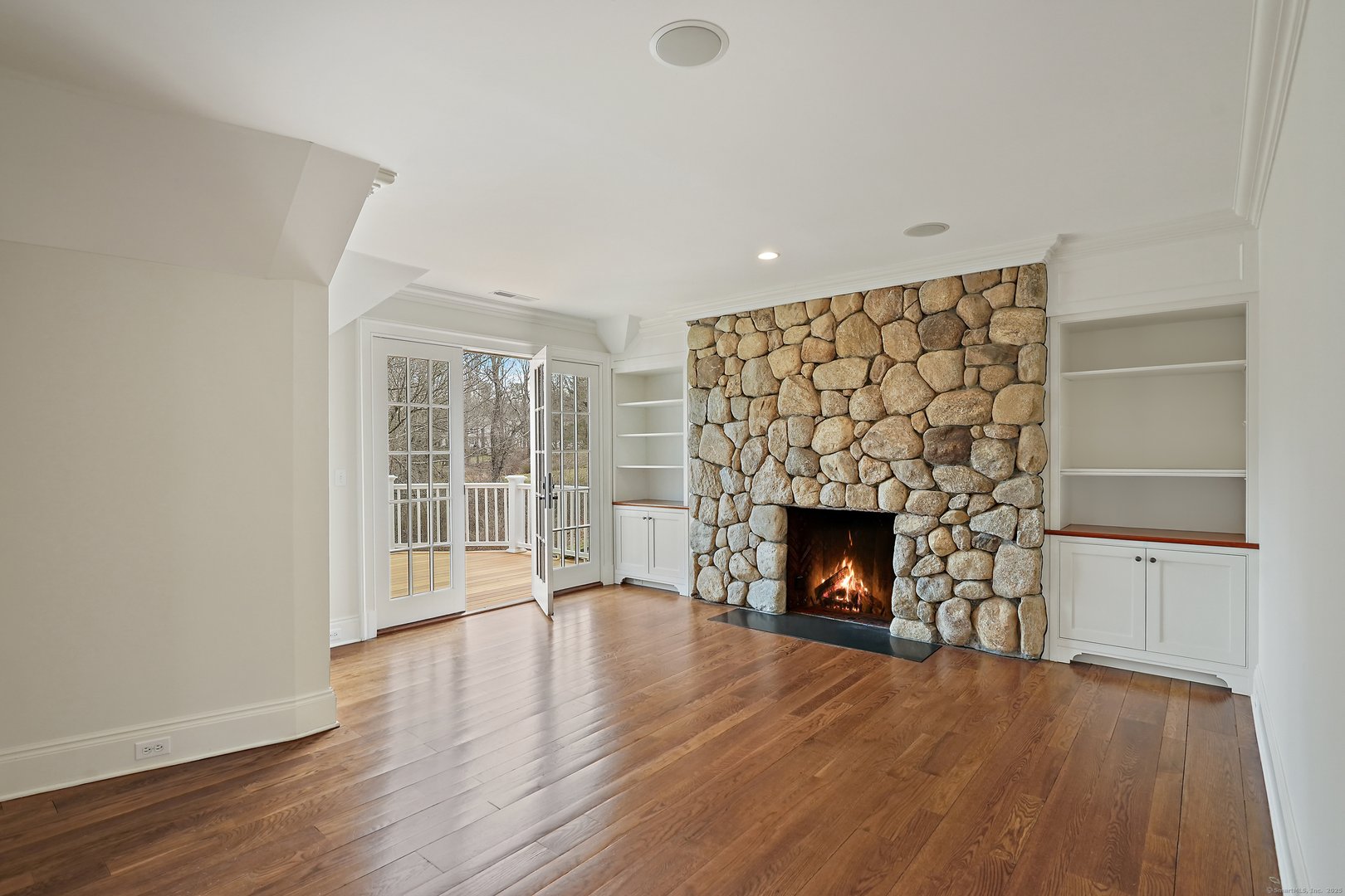 33 Middlebrook Farm Road Photo 24