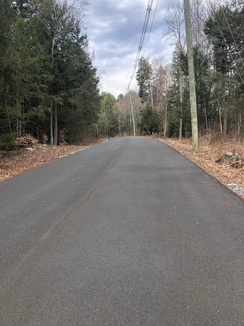 Winsted - Norfolk Road Photo 2