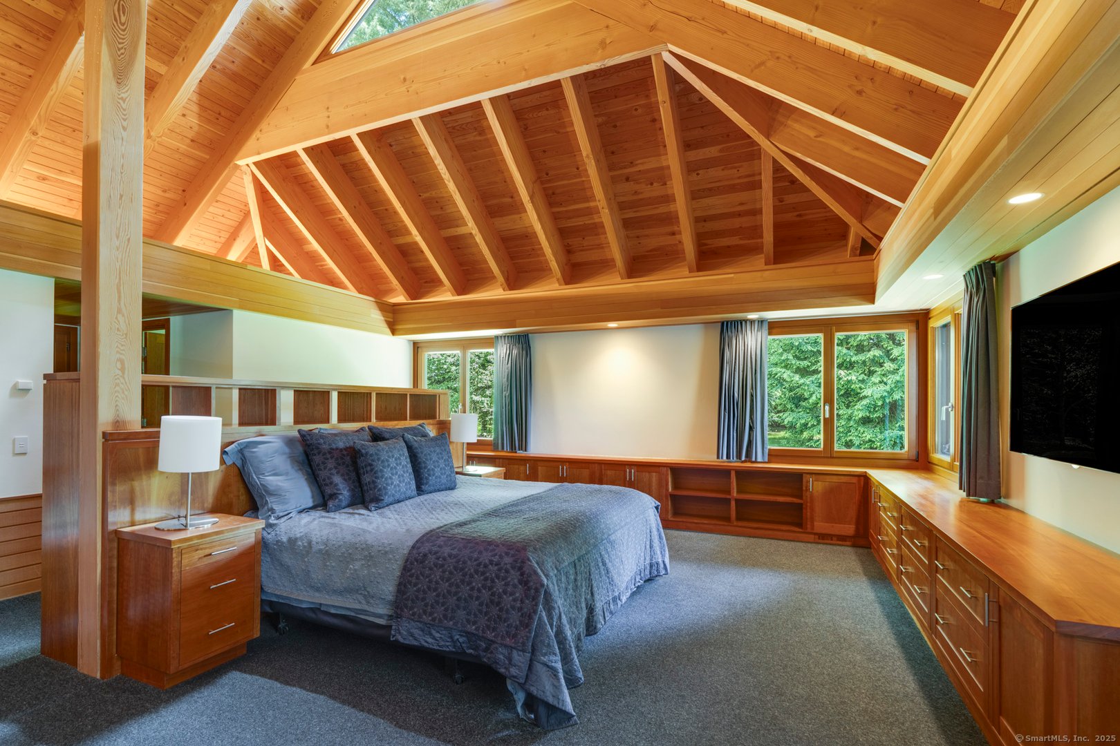 841 Winchester Road Photo 18