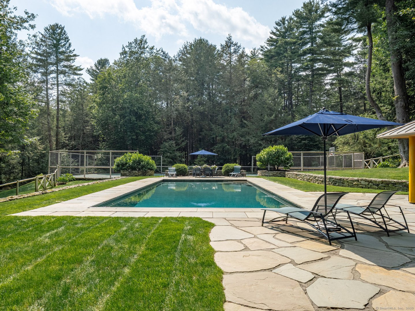 841 Winchester Road Photo 30