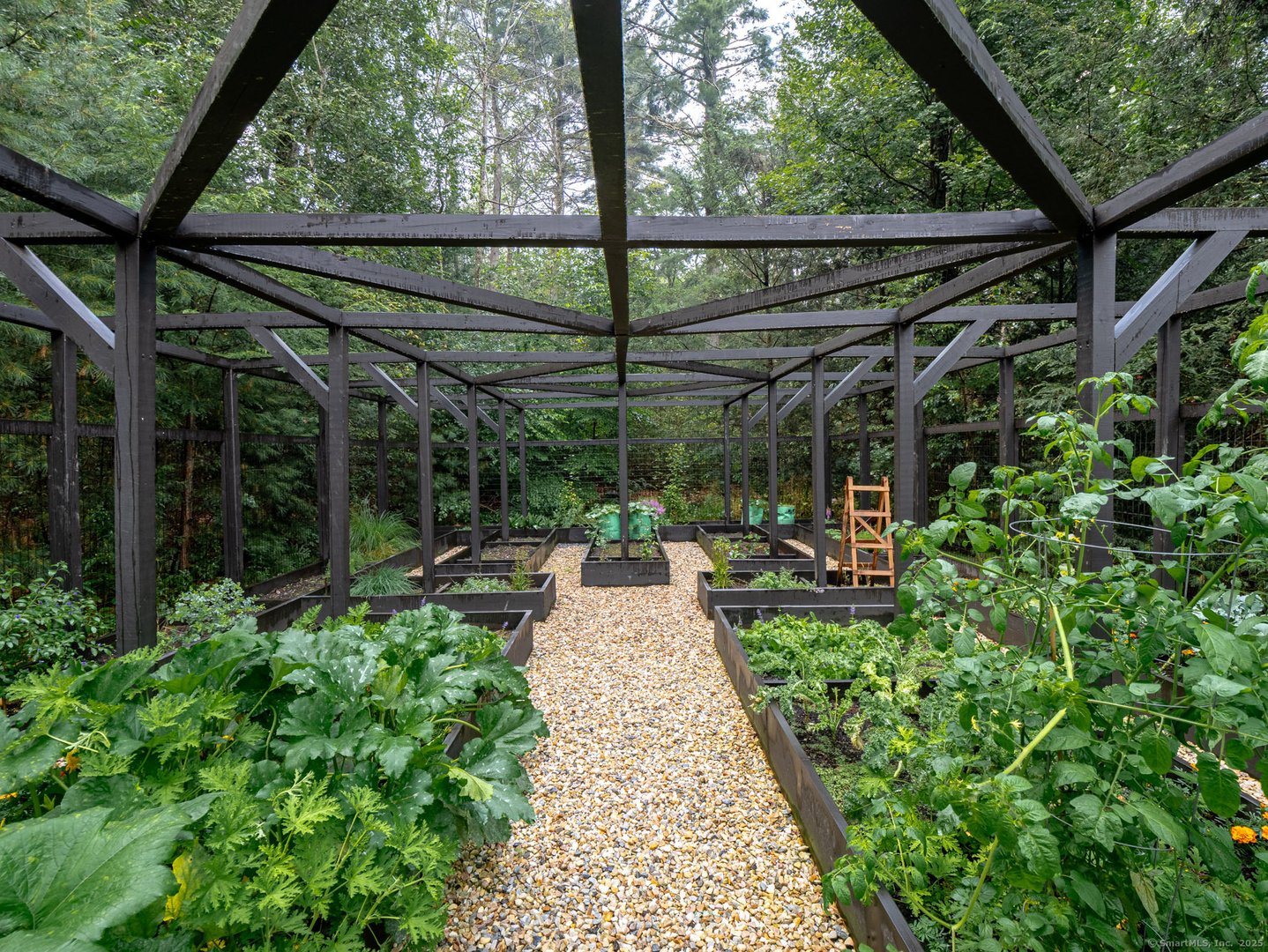 841 Winchester Road Photo 35