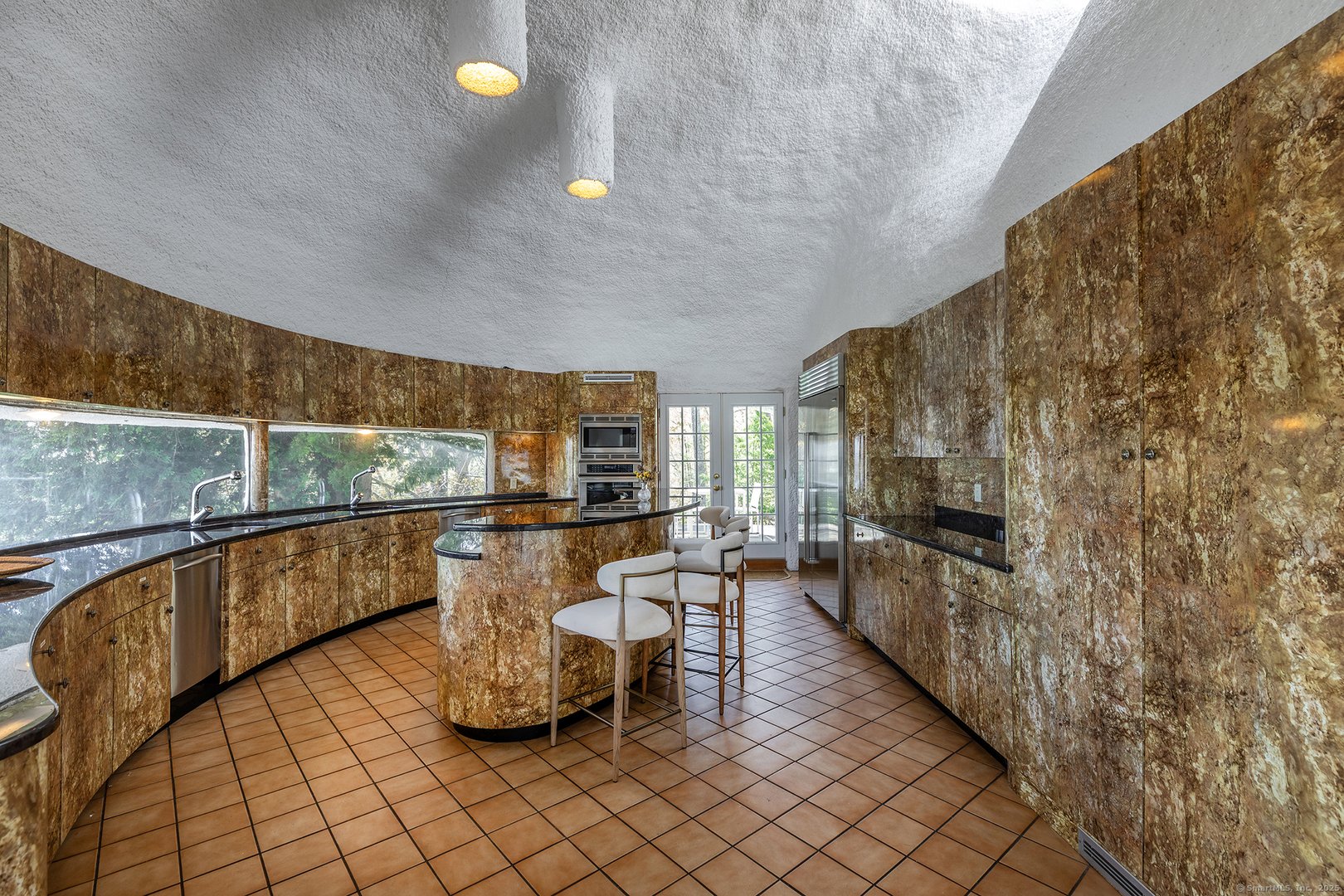 155 Shortwoods Road Photo 17