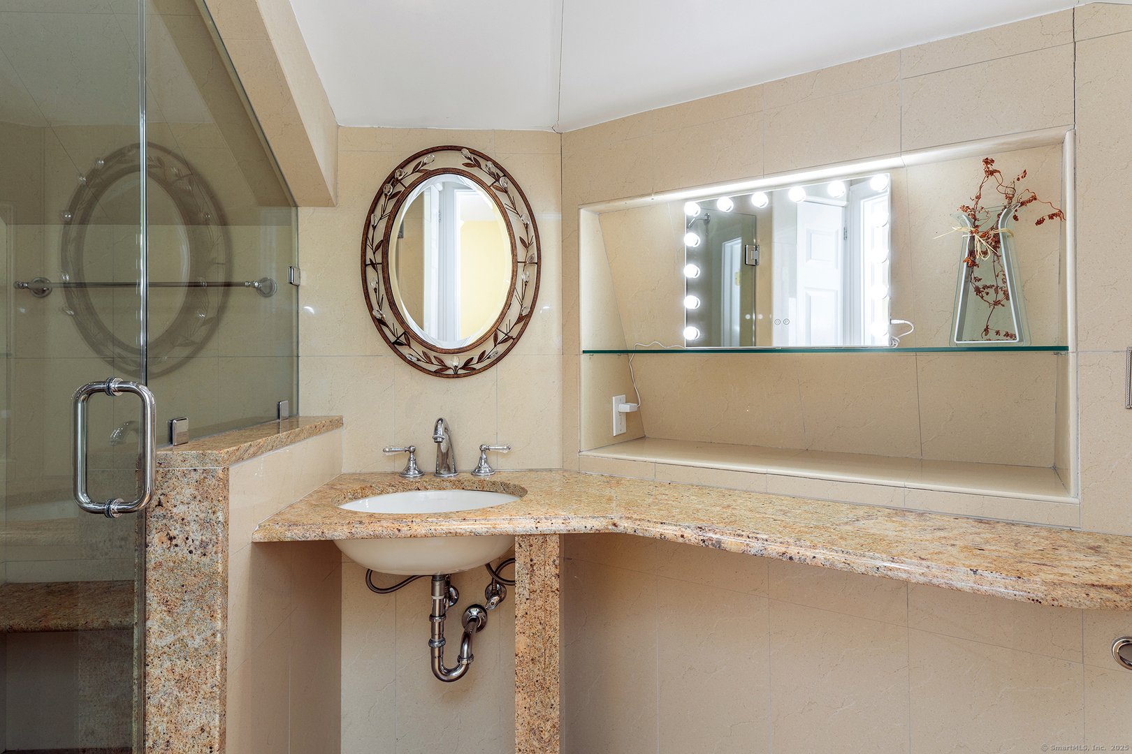 155 Shortwoods Road Photo 33