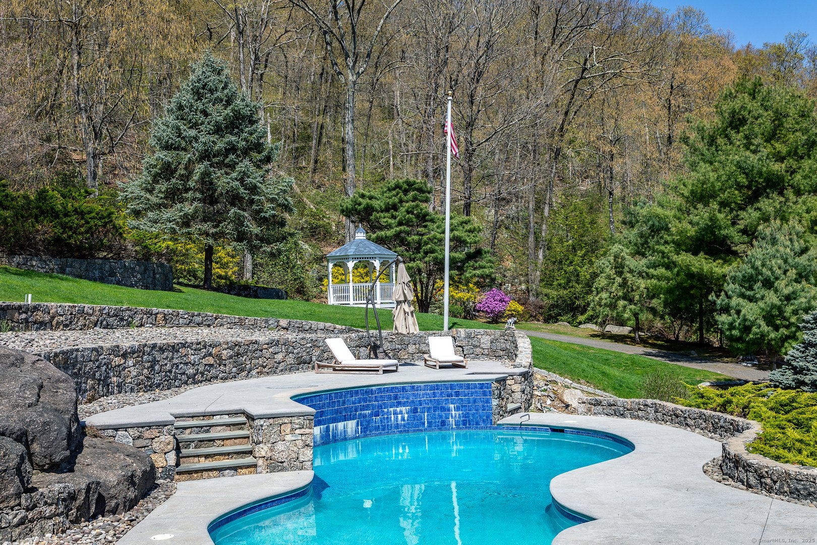 155 Shortwoods Road Photo 36