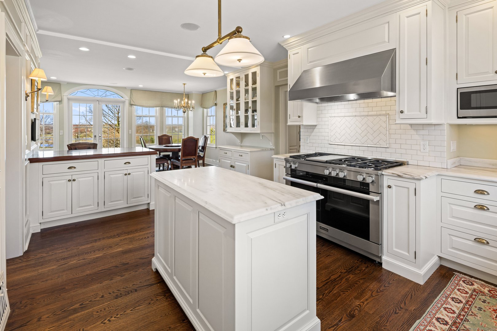 828 Sasco Hill Road Photo 11