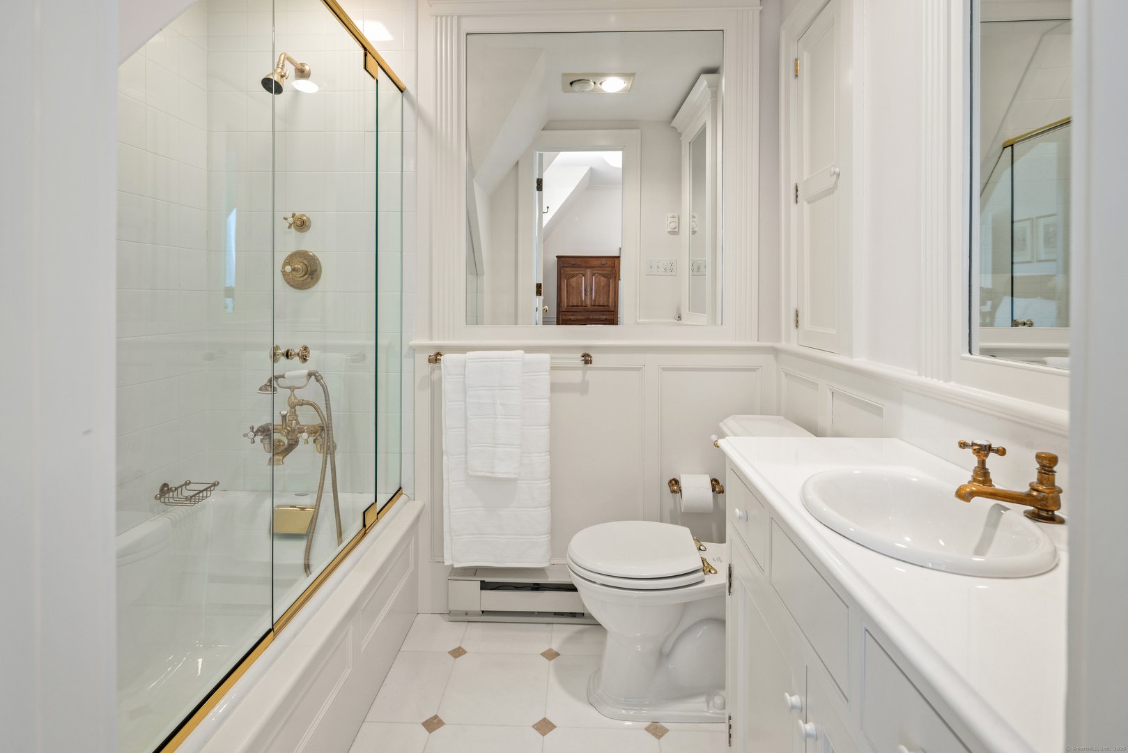 828 Sasco Hill Road Photo 29