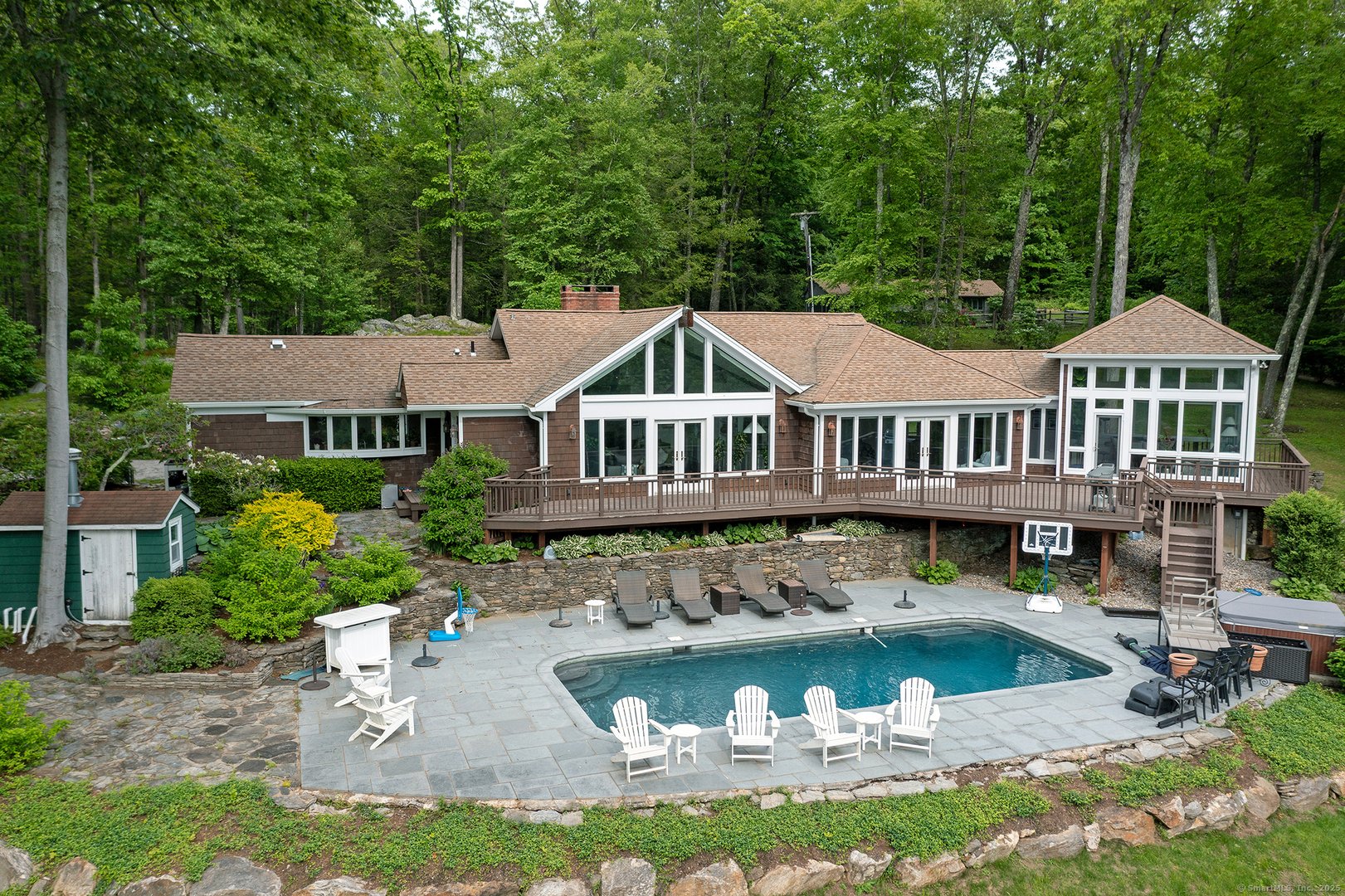 409 Northrop Street Photo 3