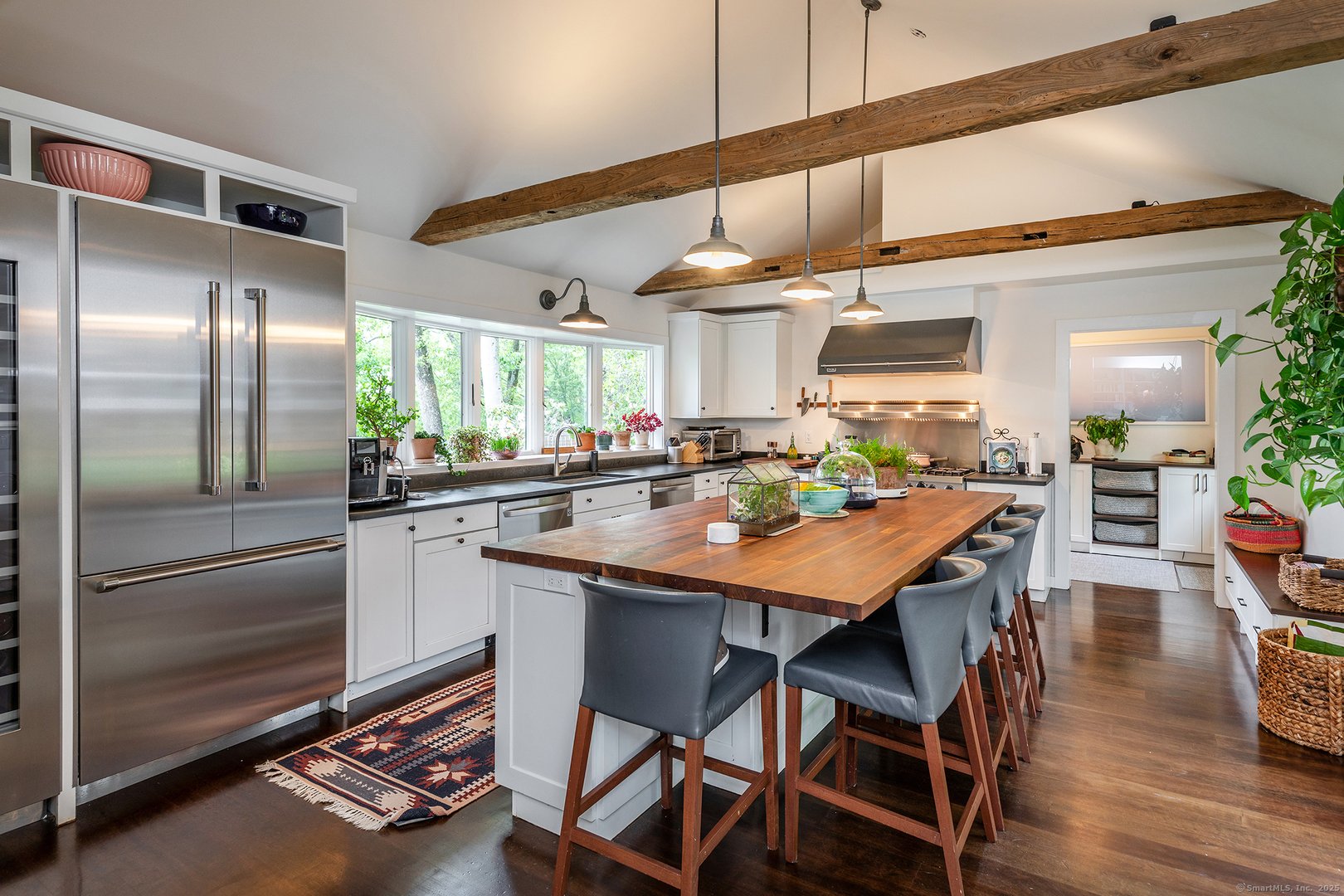 409 Northrop Street Photo 5