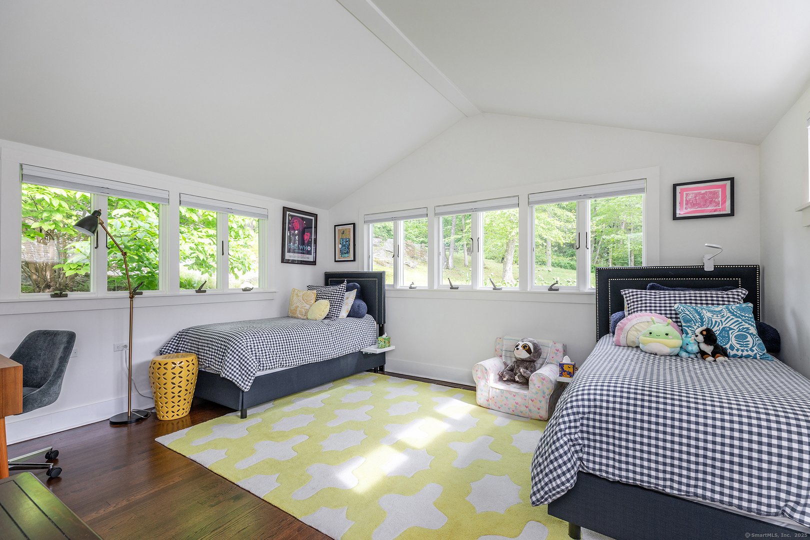 409 Northrop Street Photo 13