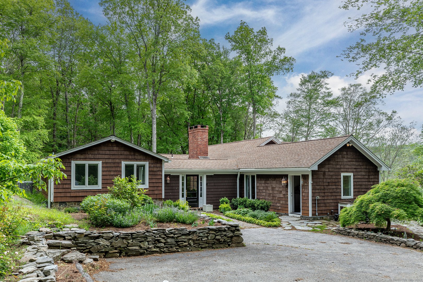 409 Northrop Street Photo 21