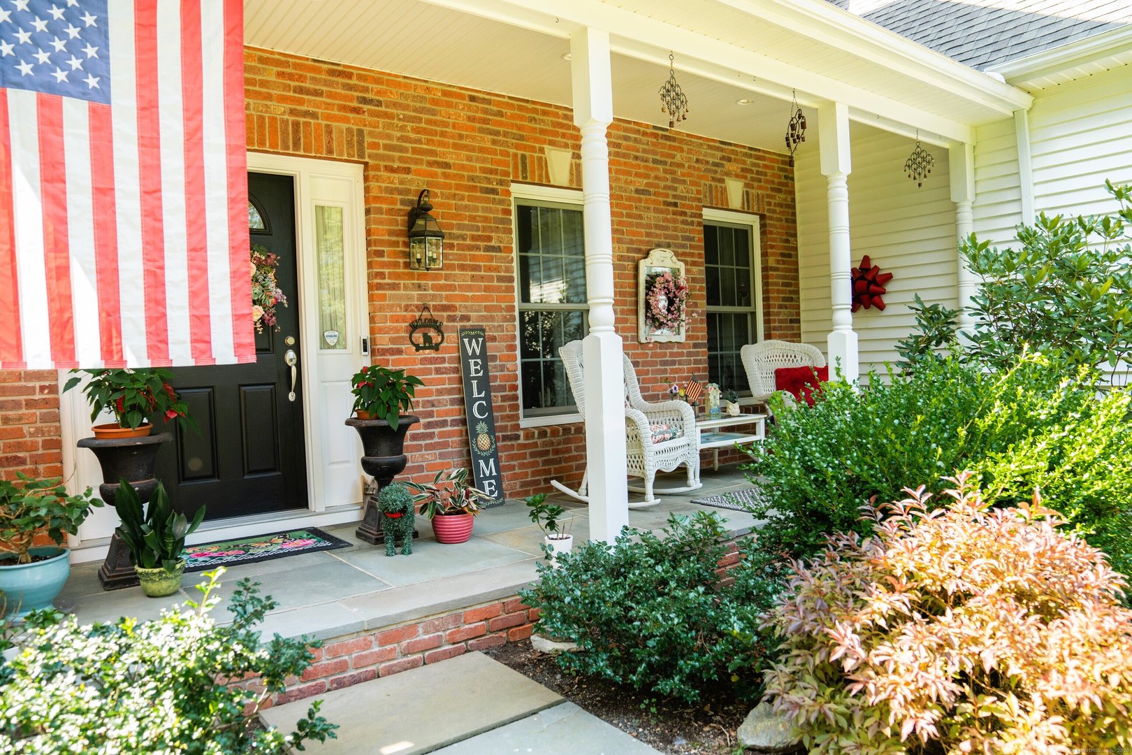 45 North Gate Road Photo 4