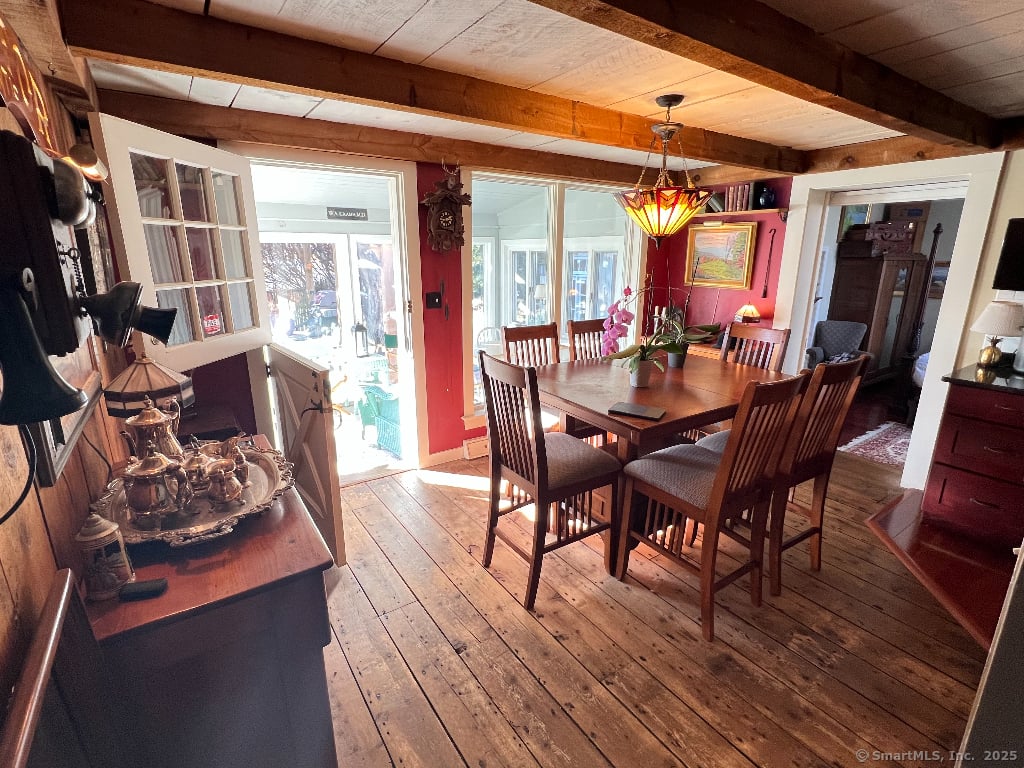 9 Columbus Avenue Photo 29