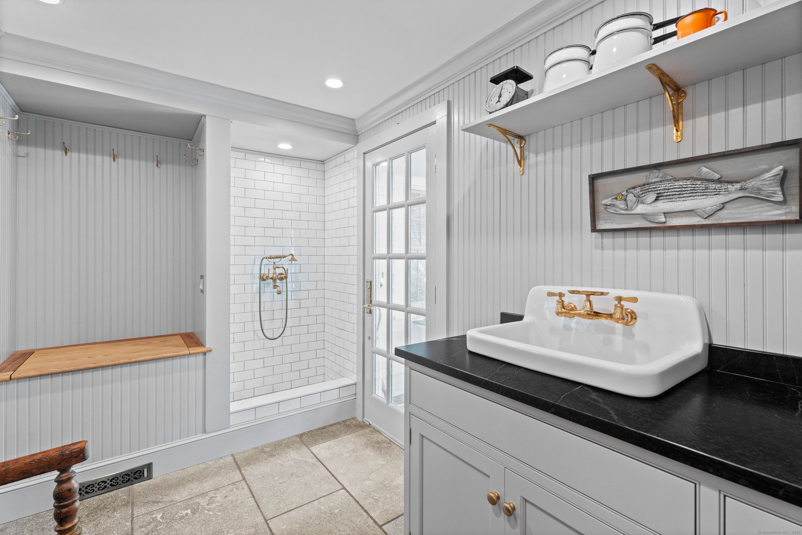 38 Three Bridges Road Photo 8