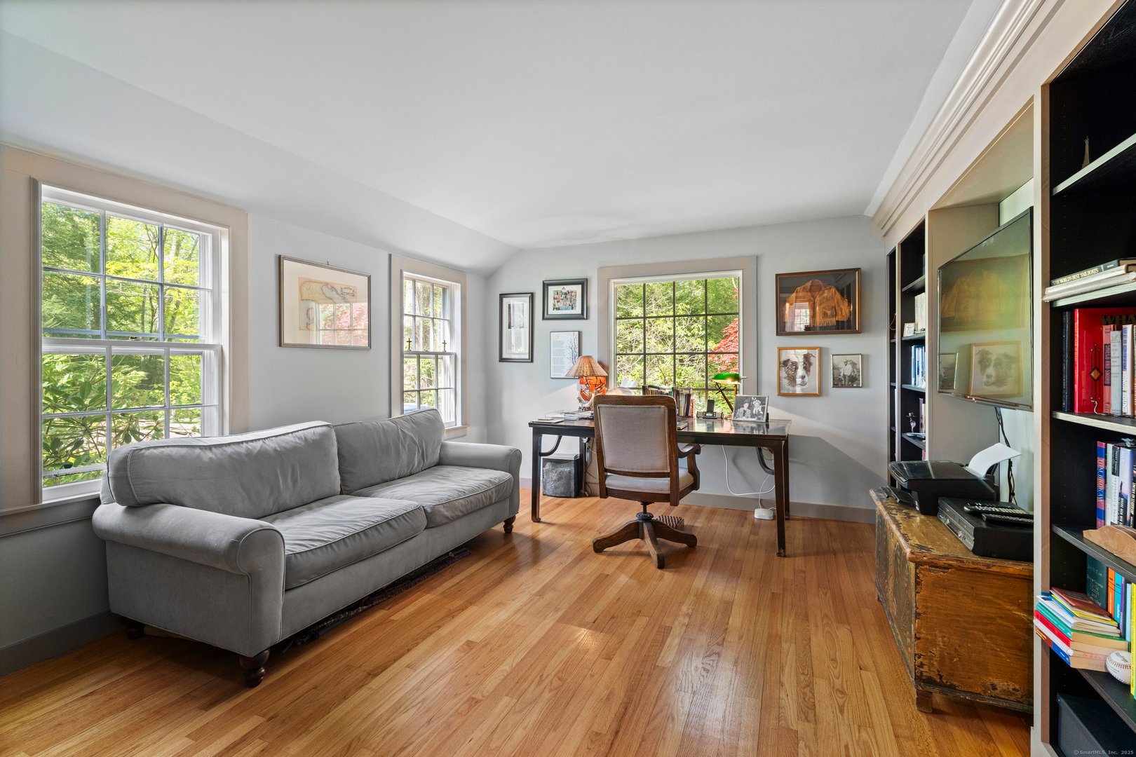 38 Three Bridges Road Photo 12