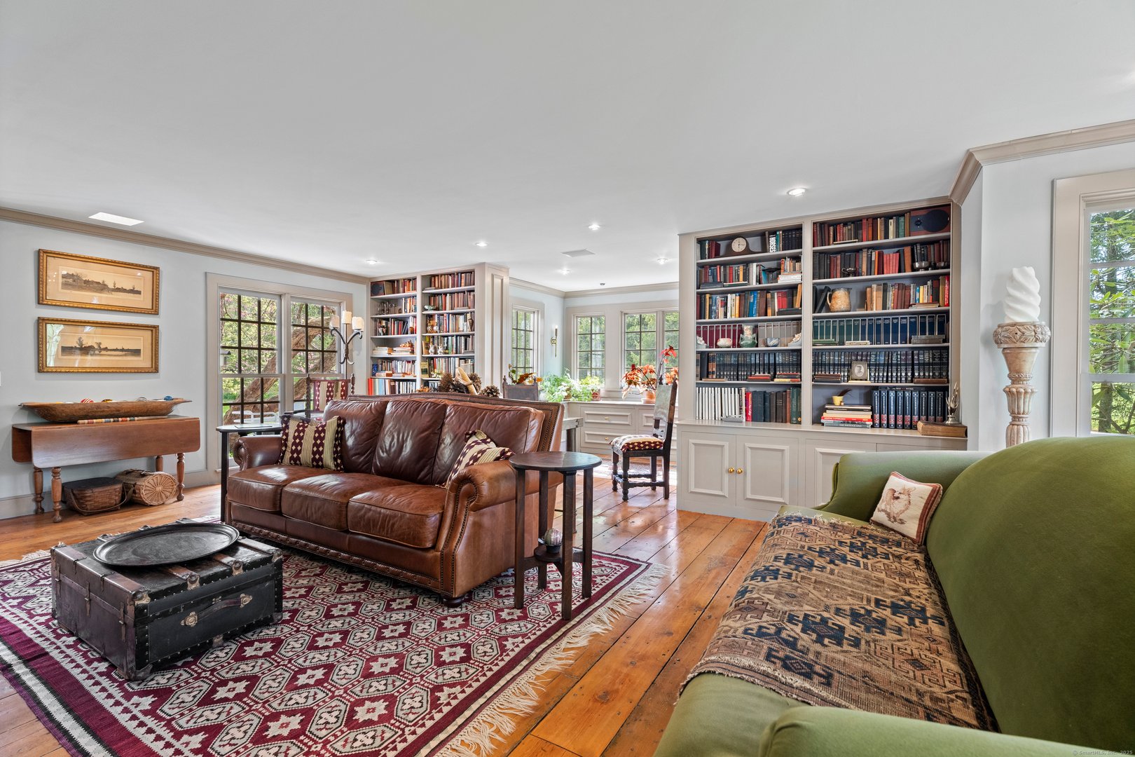 38 Three Bridges Road Photo 13