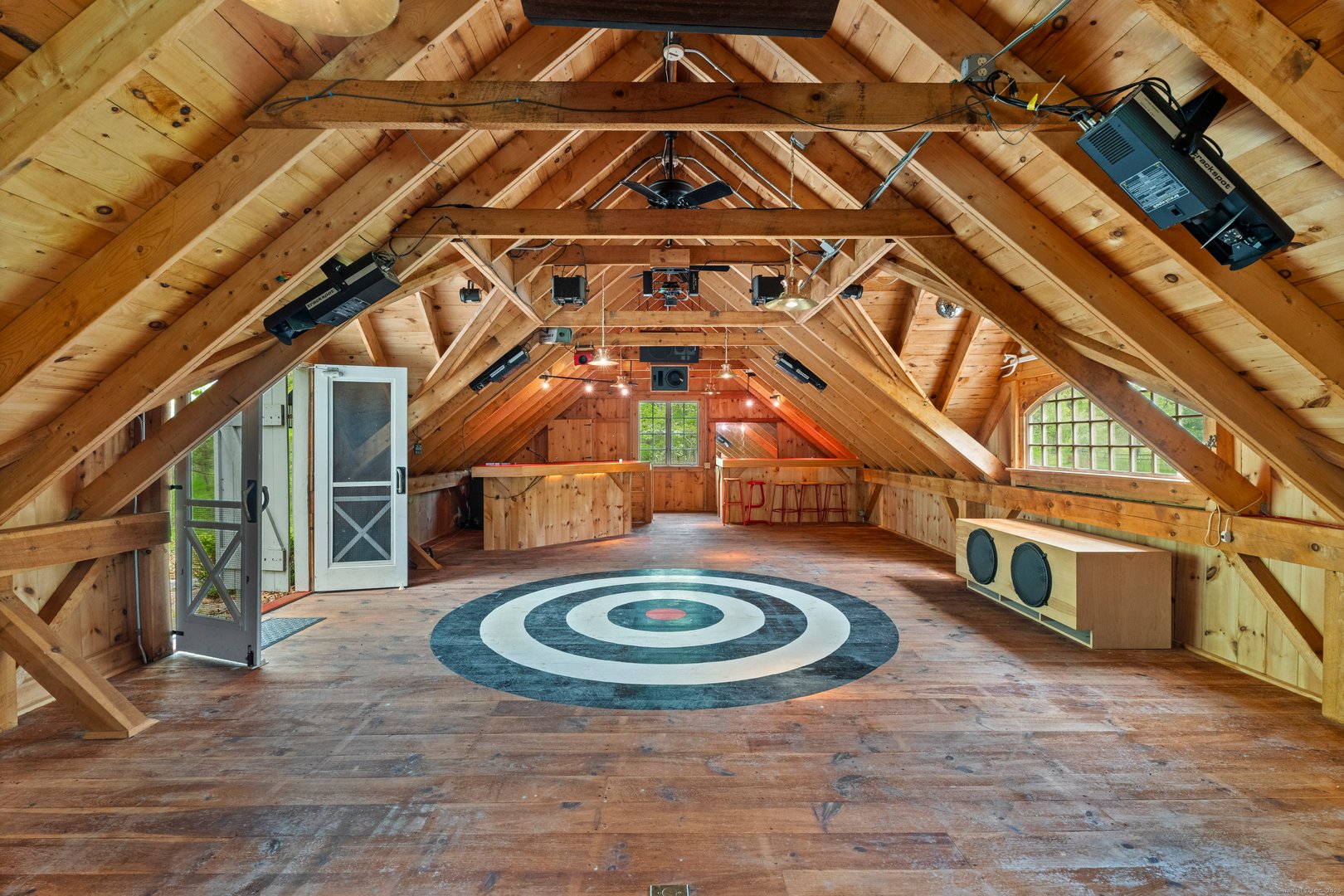 38 Three Bridges Road Photo 29