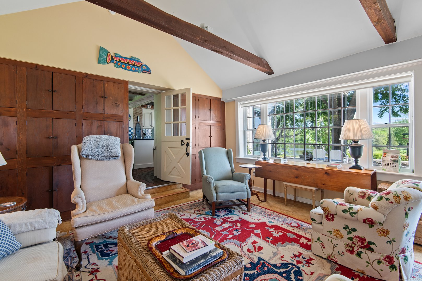 53-1 Selden Road Road Photo 11