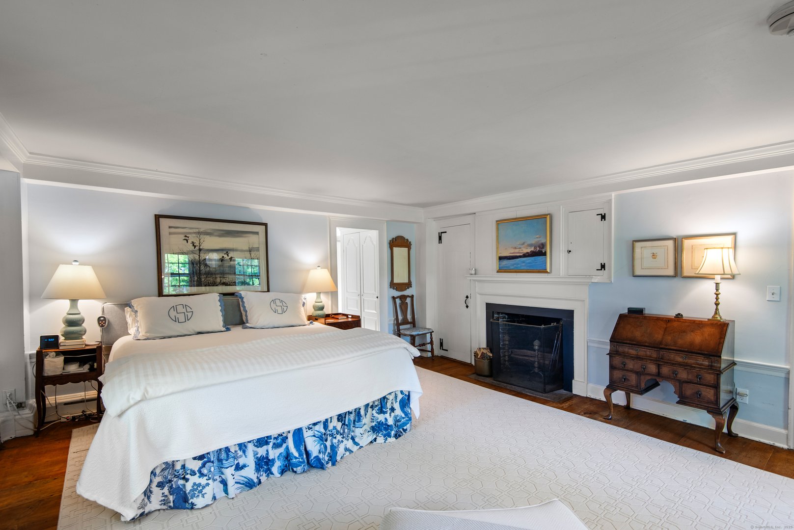 53-1 Selden Road Road Photo 14