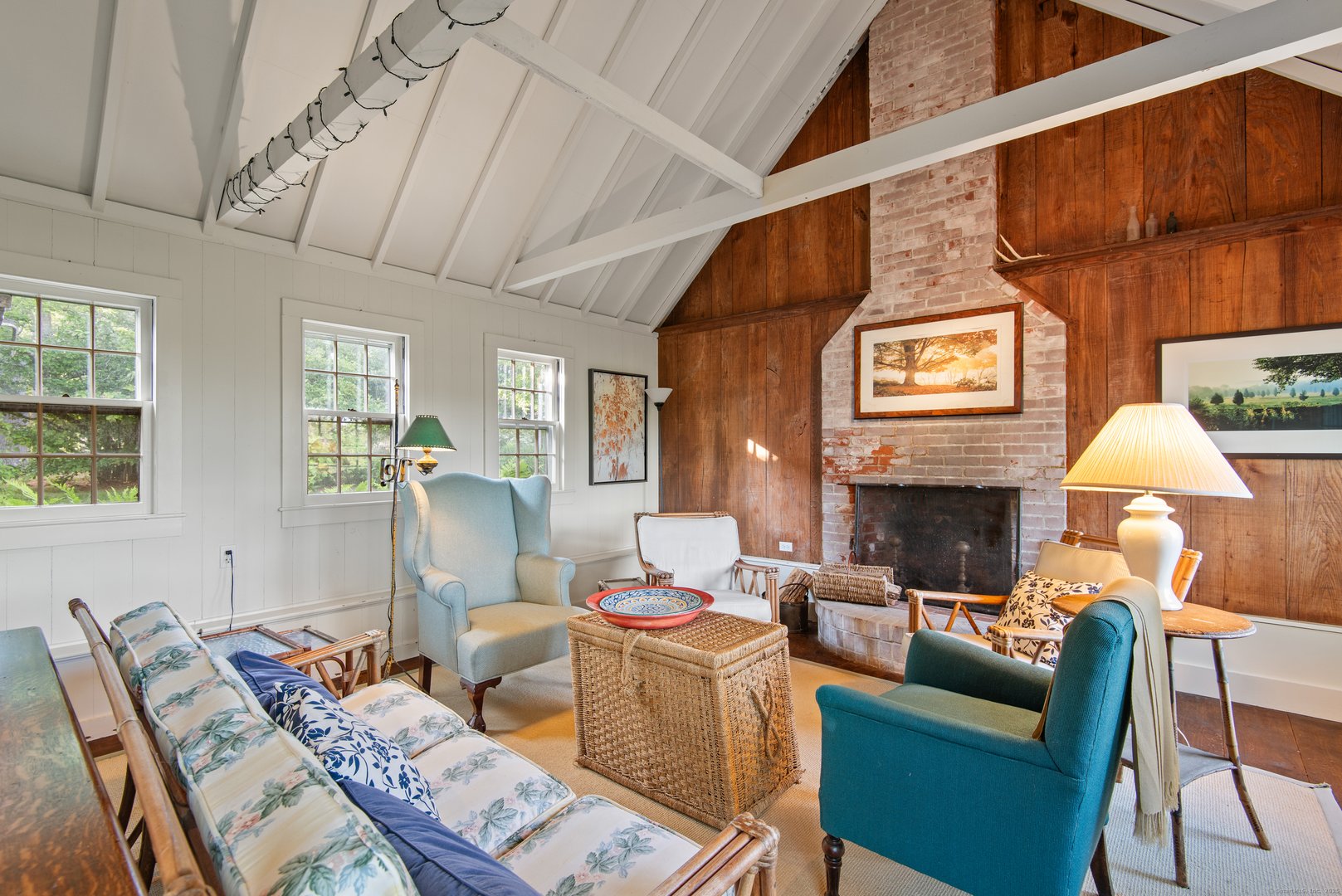 53-1 Selden Road Road Photo 20