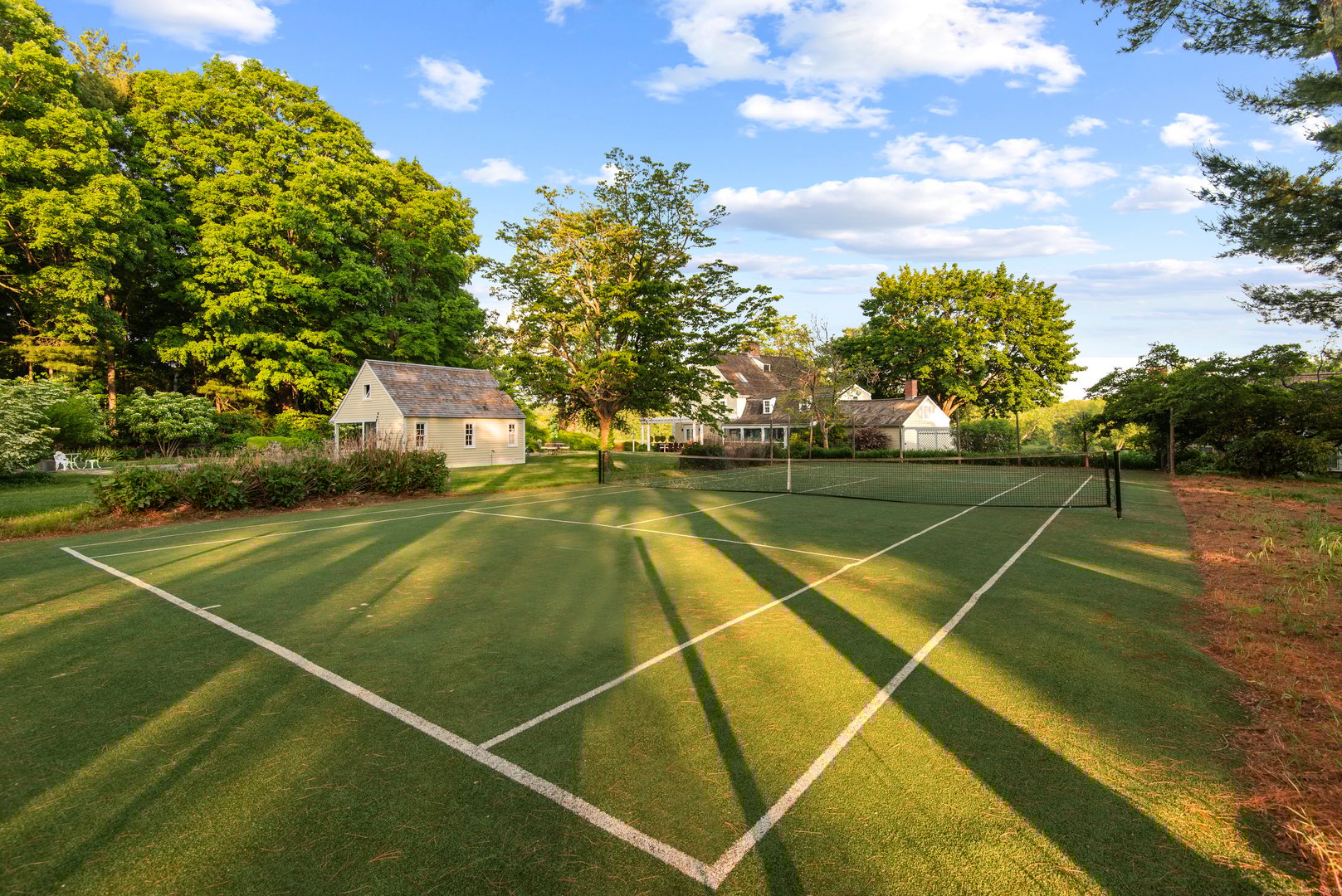 53-1 Selden Road Road Photo 26