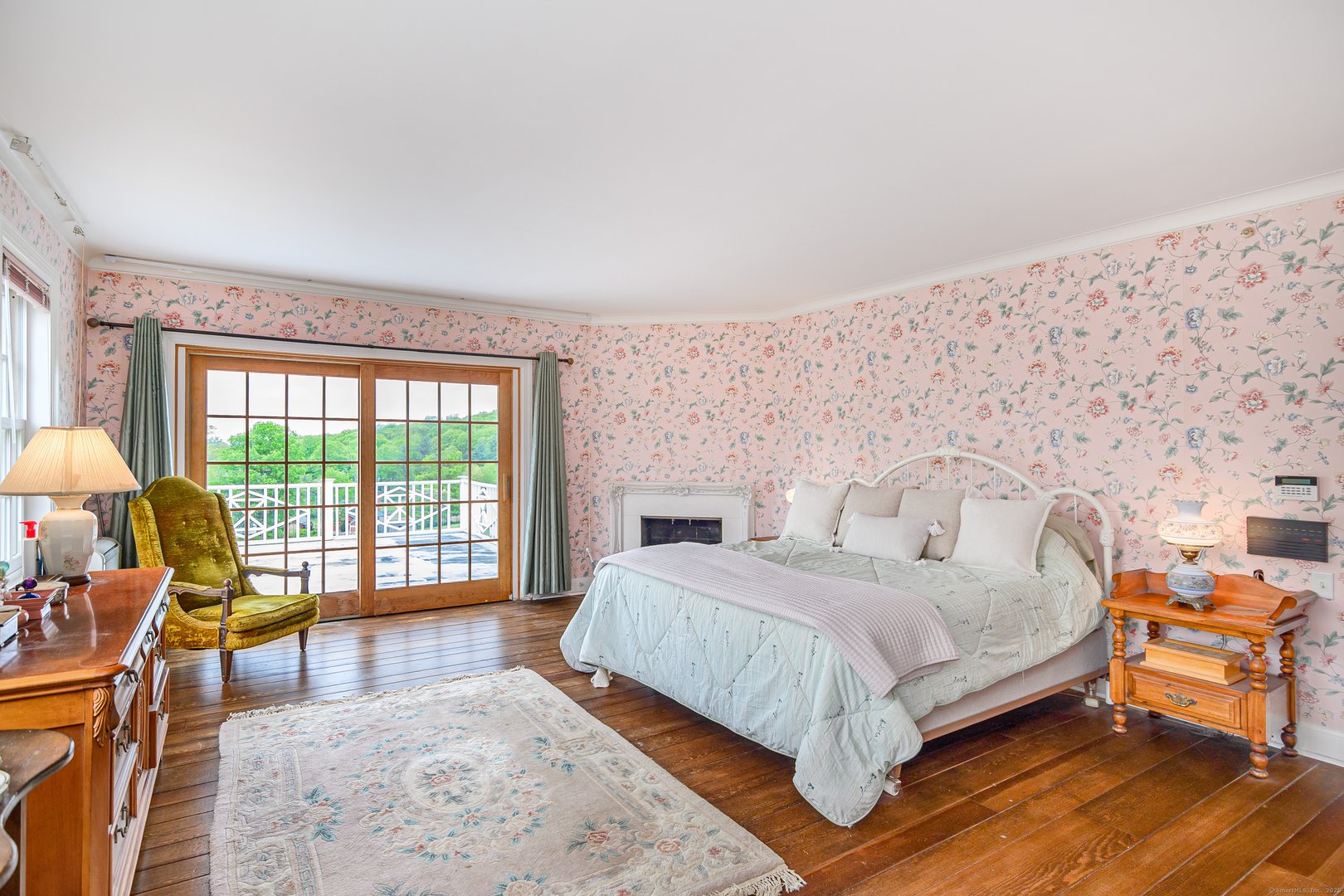 49 Great Ring Road Photo 10