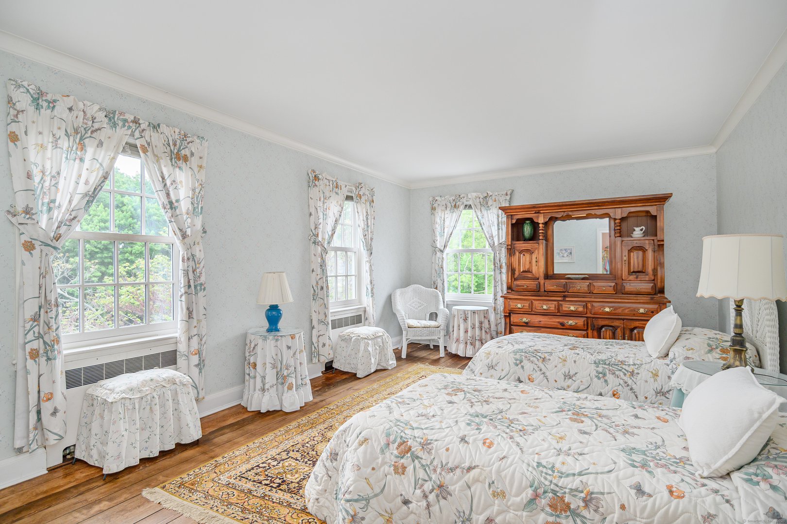 49 Great Ring Road Photo 17