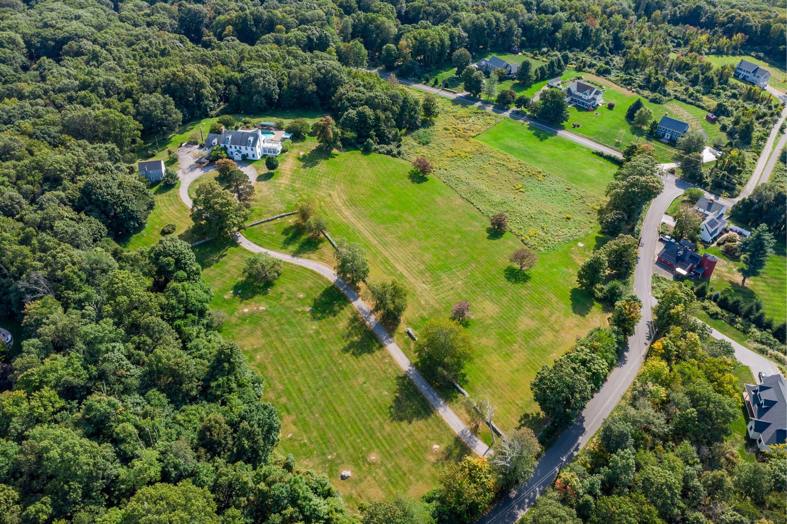 49 Great Ring Road Photo 28