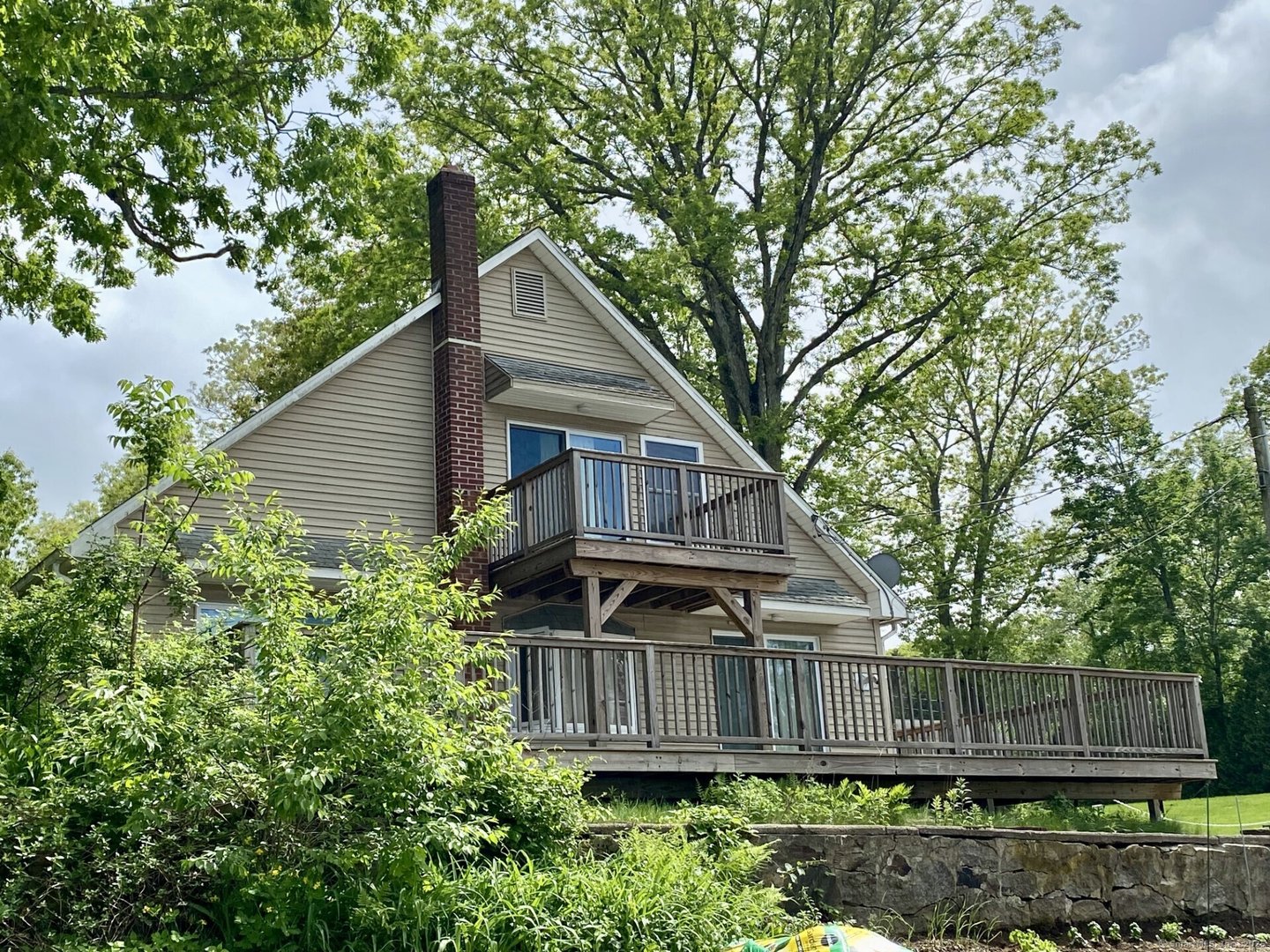 52 Lake View Avenue Photo 1