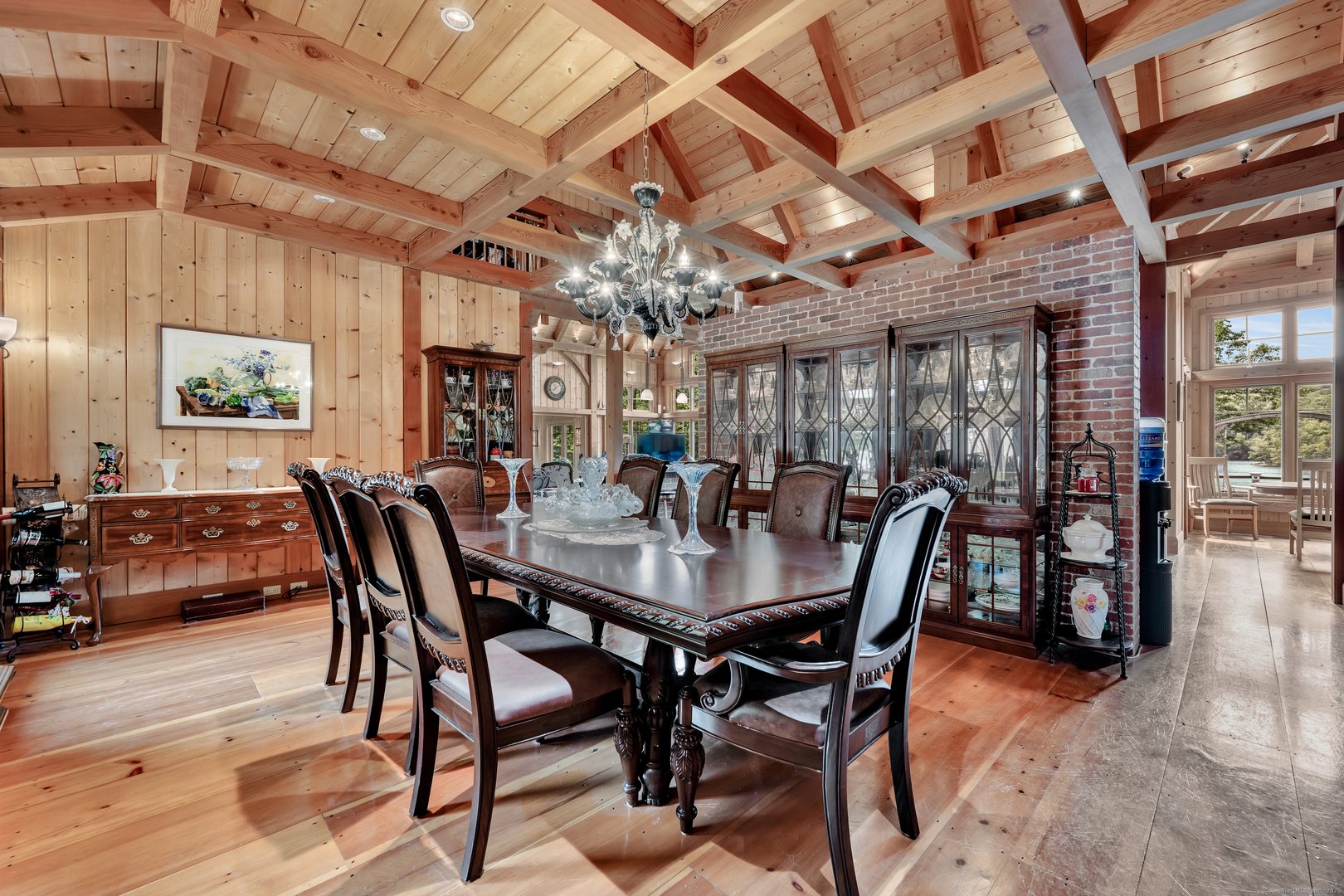 218 Kuhne Road Photo 15