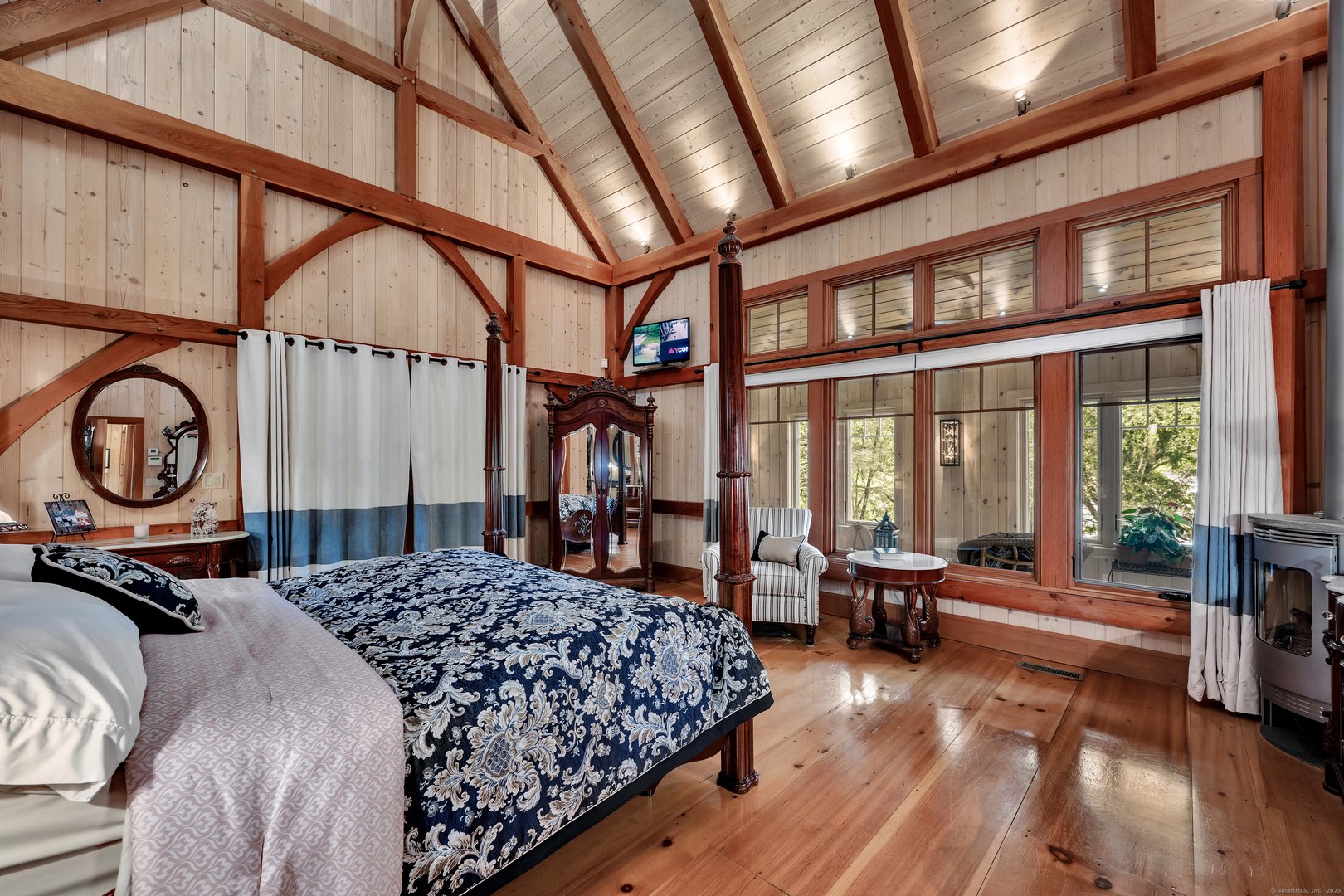 218 Kuhne Road Photo 17