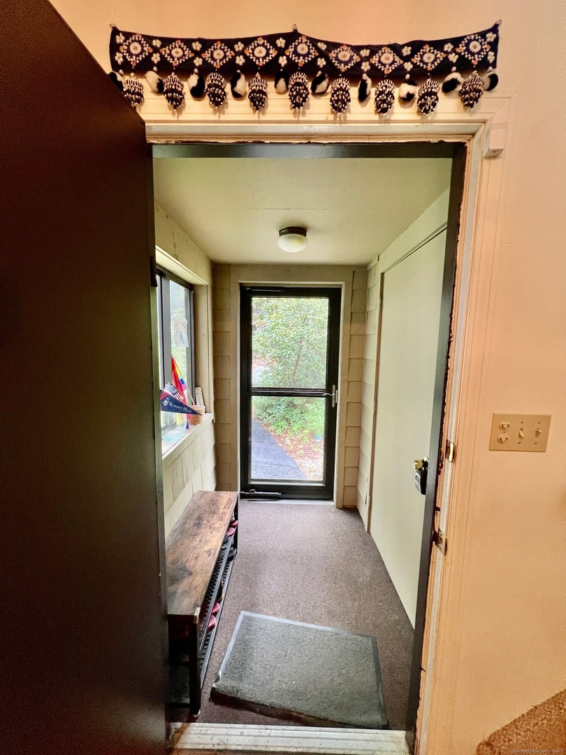 225 Ledge Drive Photo 13