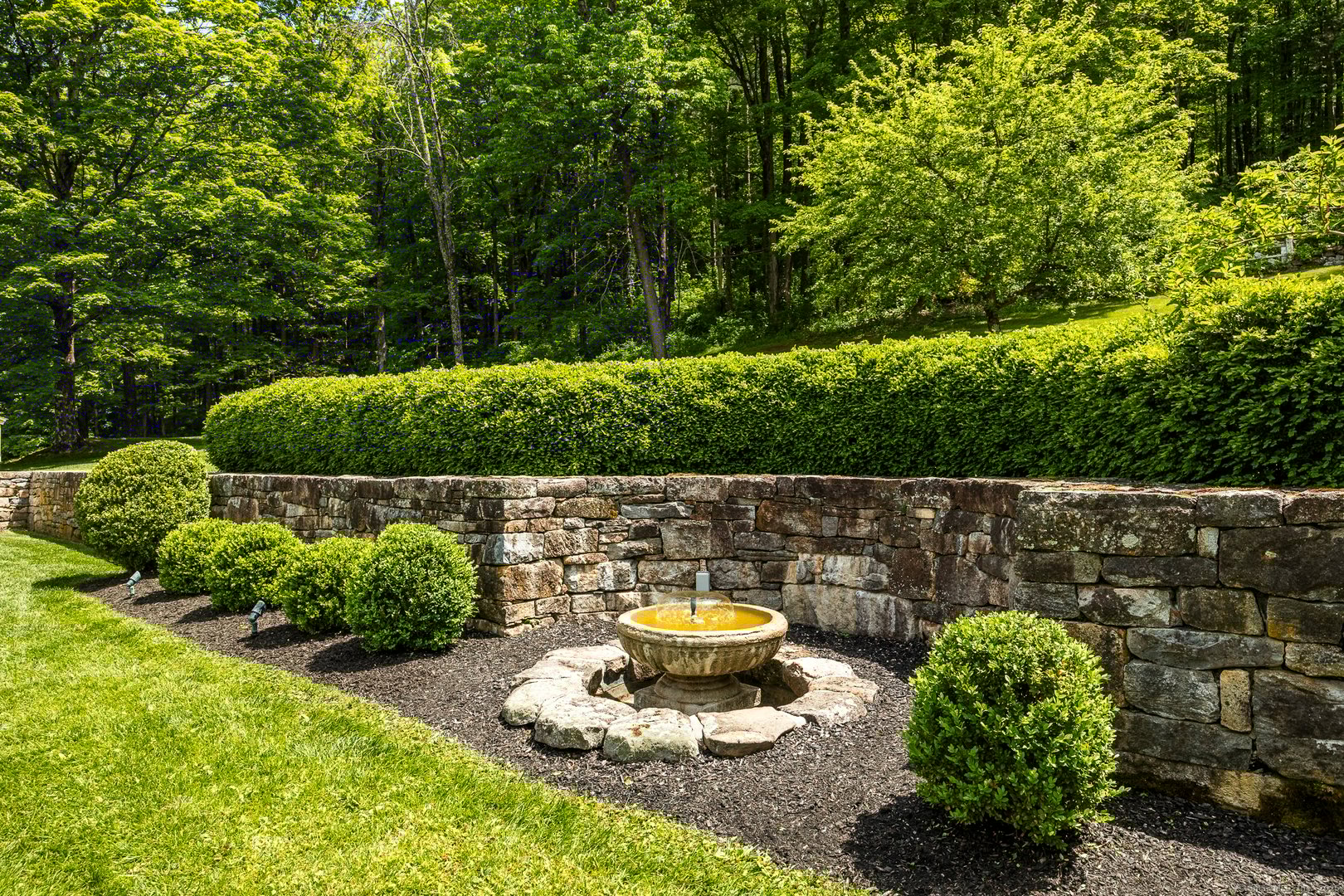 354 Route 7 North Photo 5