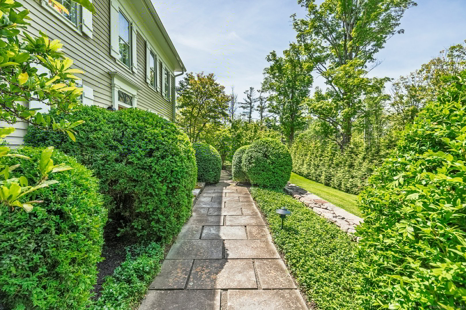 354 Route 7 North Photo 9