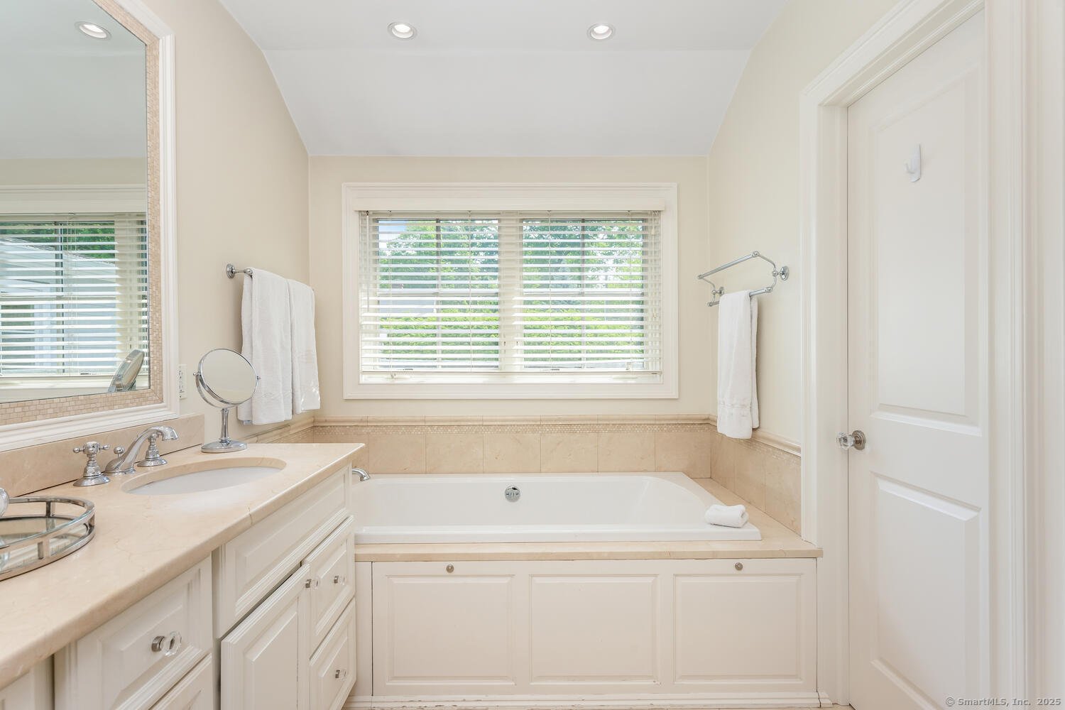 3 Bittersweet Trail Photo 24