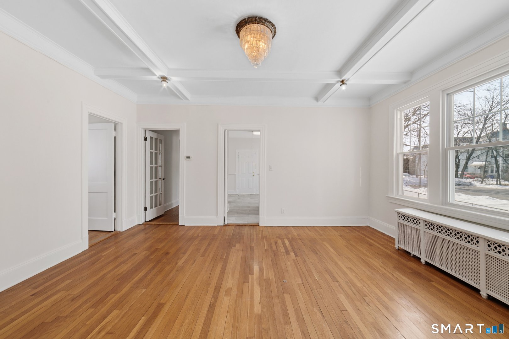 781 Farmington Avenue Photo 14