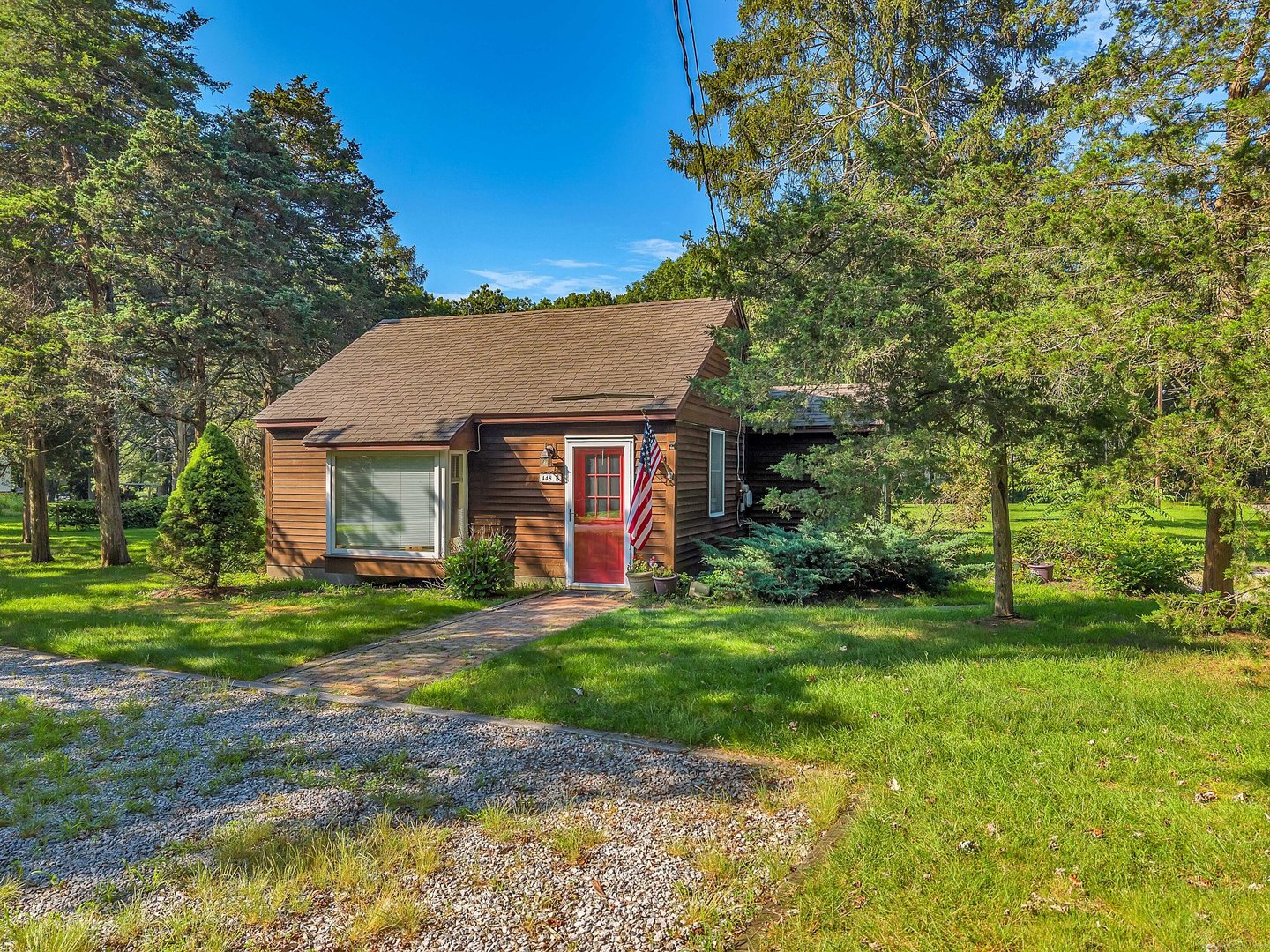 448 Grove Beach Road North Photo 5