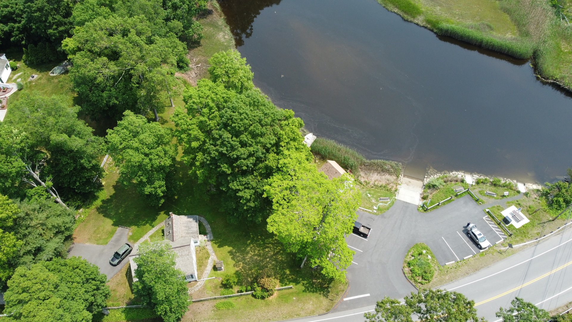 448 Grove Beach Road North Photo 40