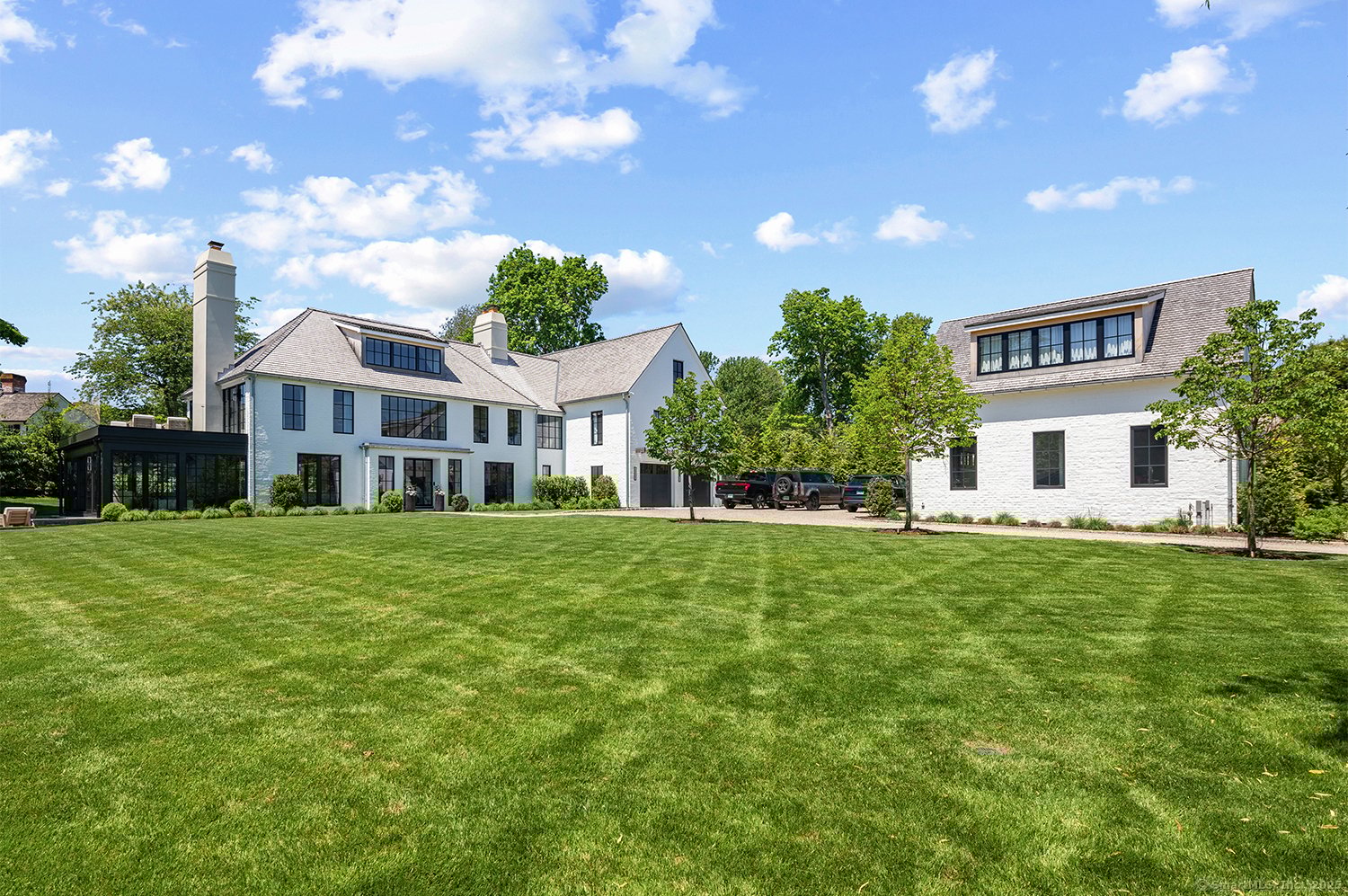 260 Willow Street Photo 2