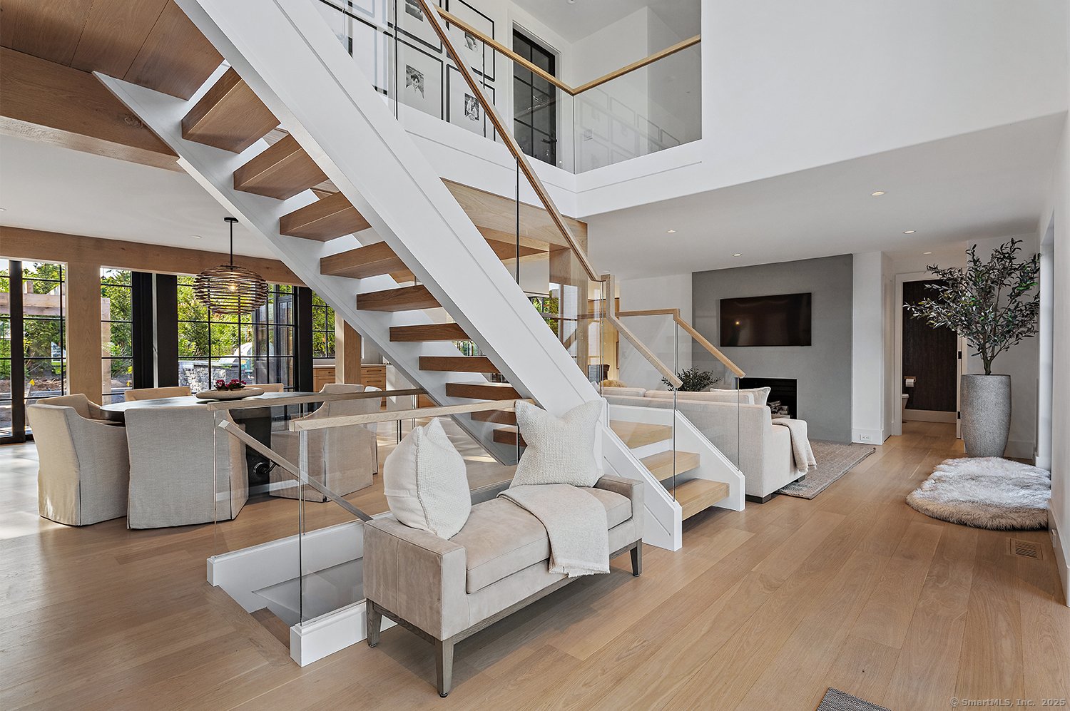 260 Willow Street Photo 5