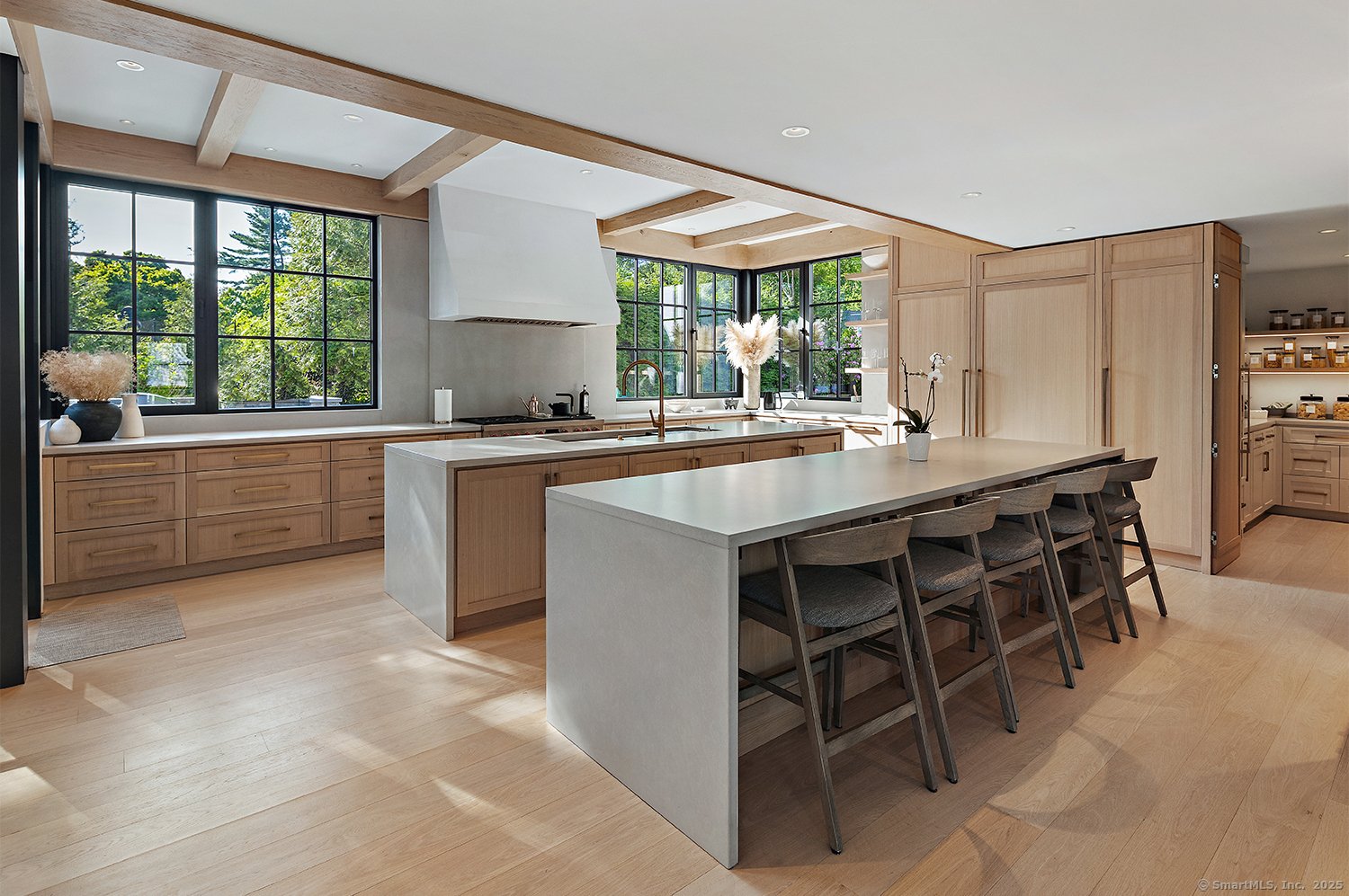 260 Willow Street Photo 9