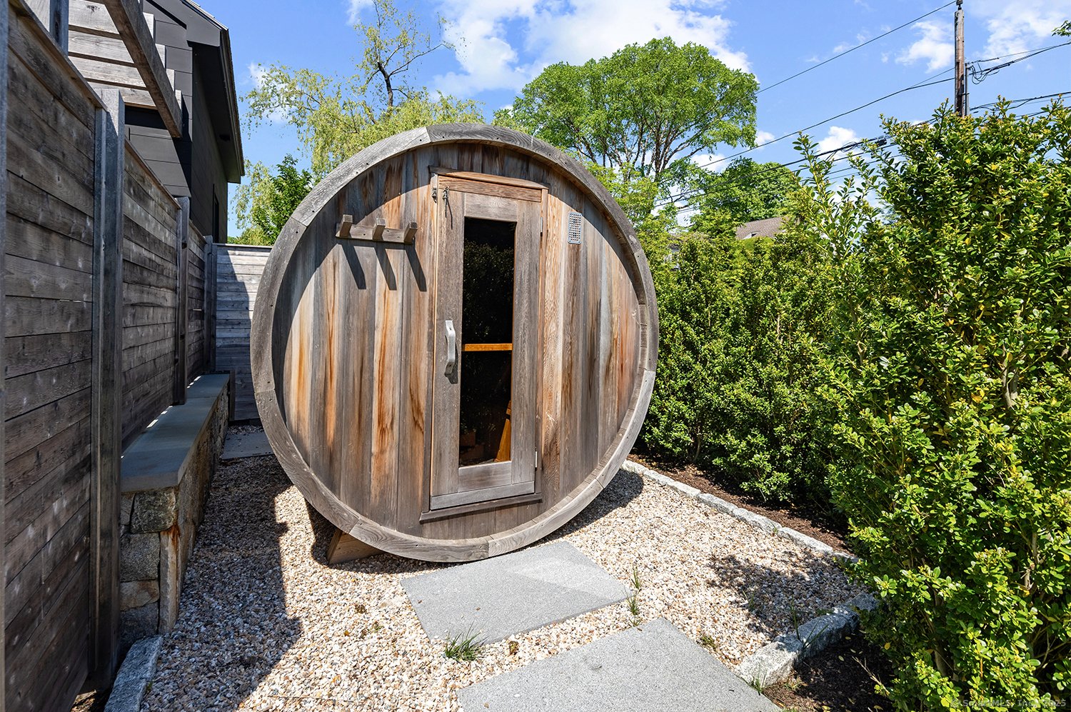 260 Willow Street Photo 32