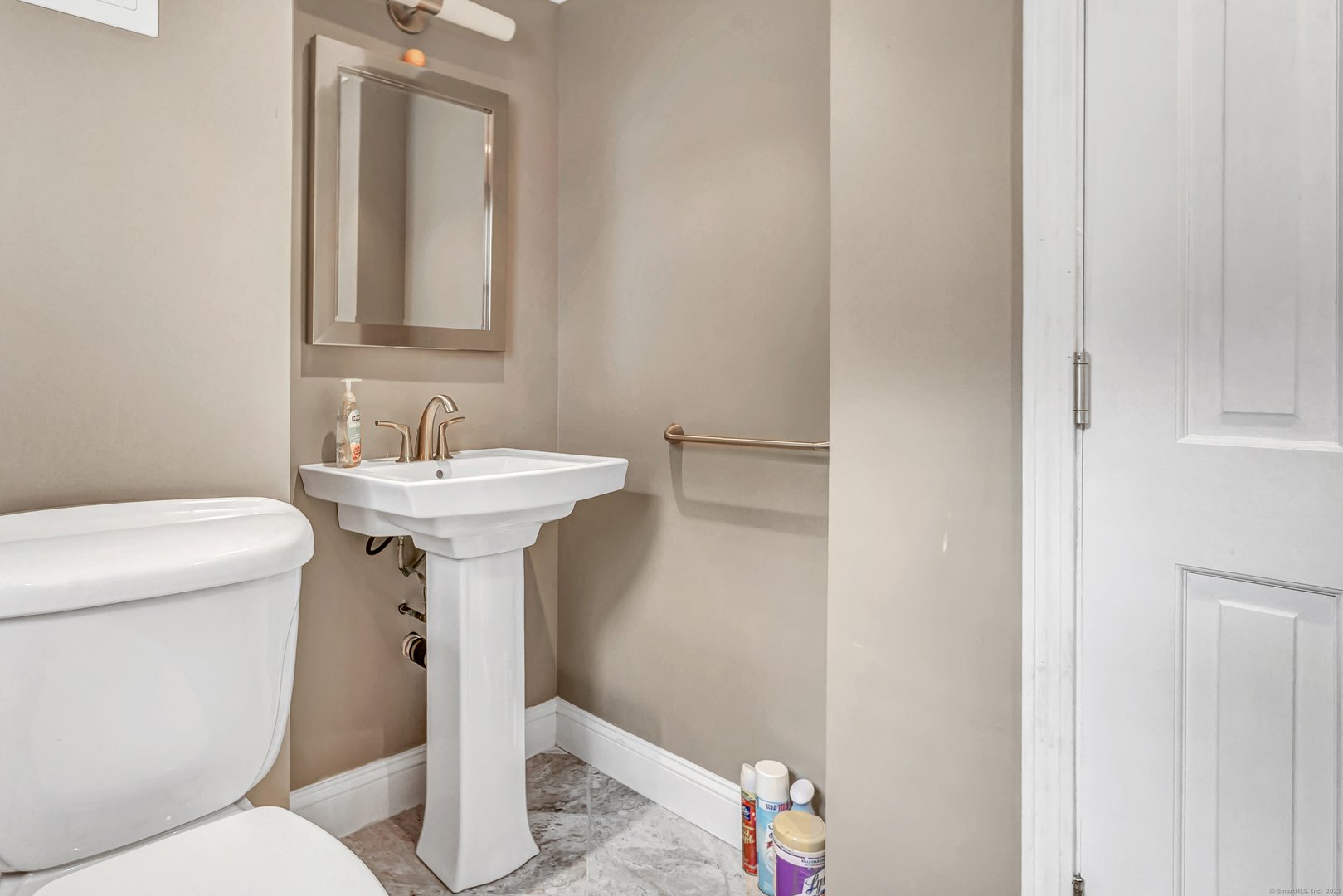 40 Walnut Street Photo 31