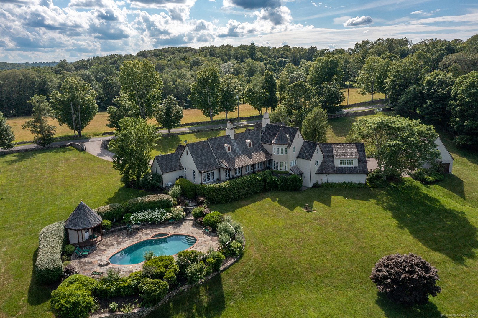 370 Northrop Street Photo 2