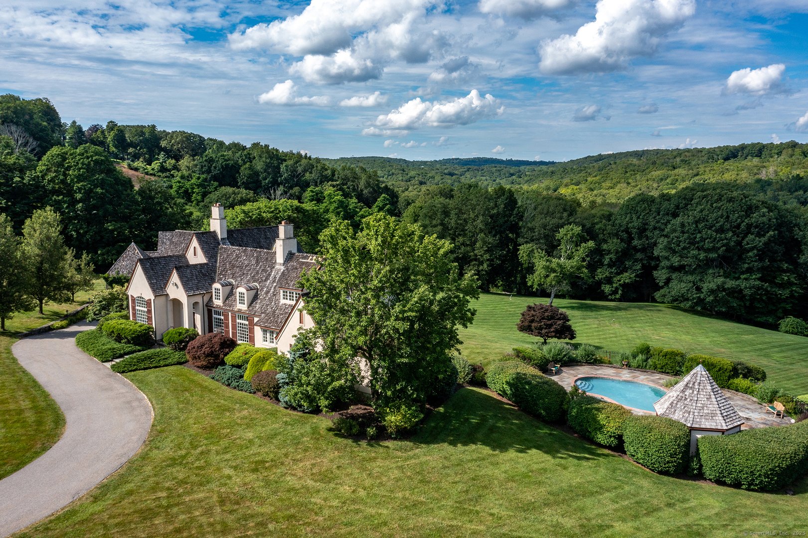 370 Northrop Street Photo 3