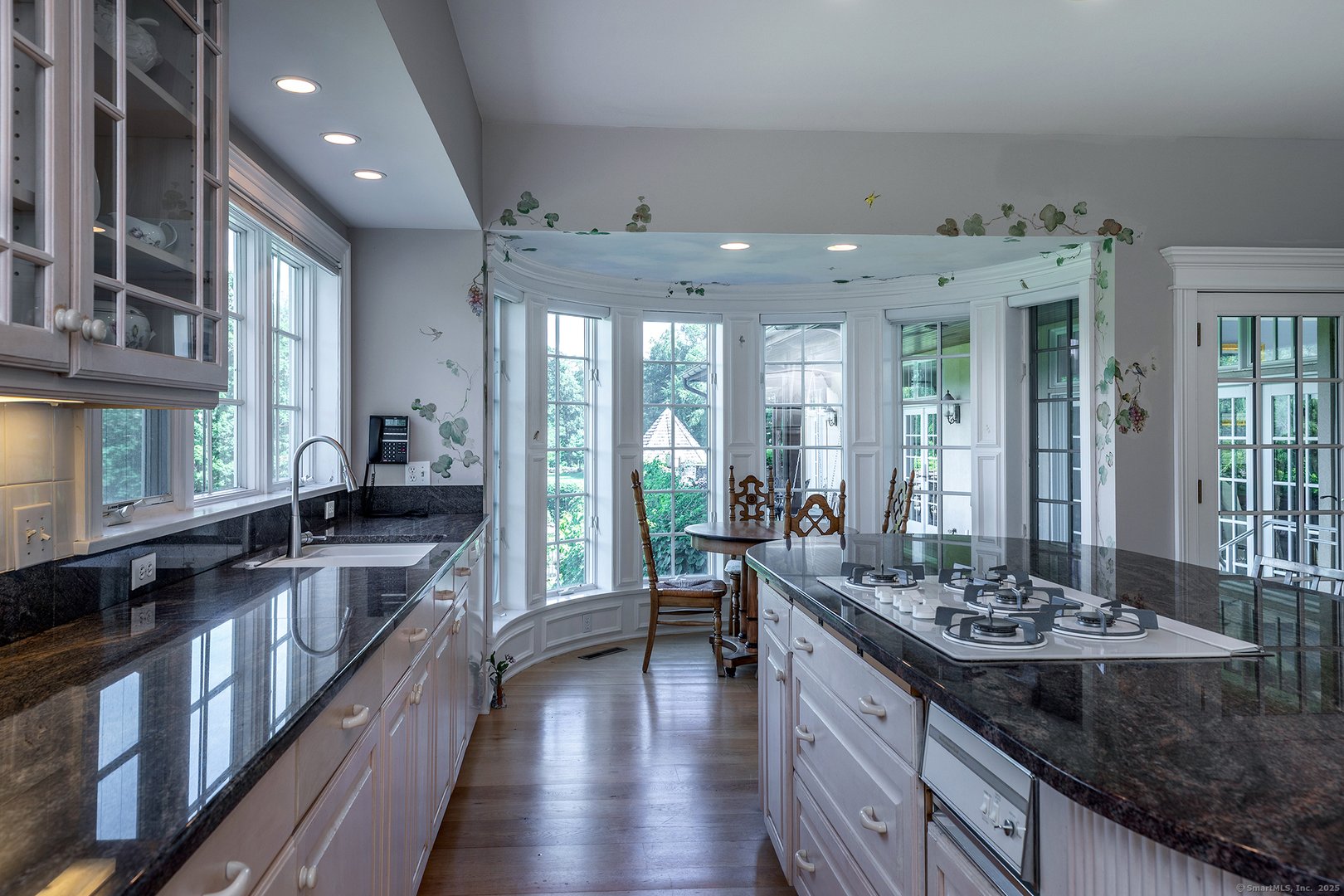 370 Northrop Street Photo 11