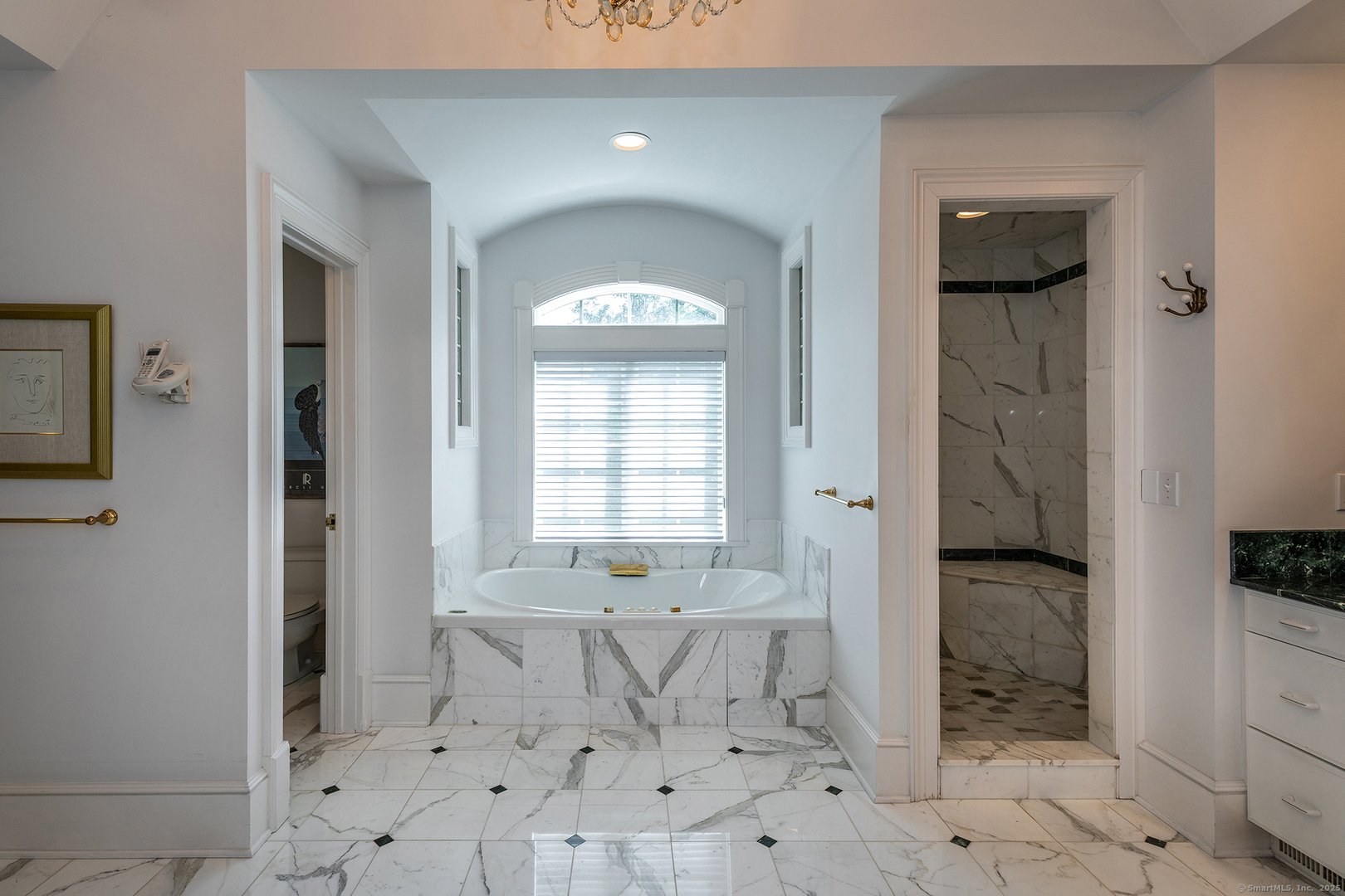 370 Northrop Street Photo 20