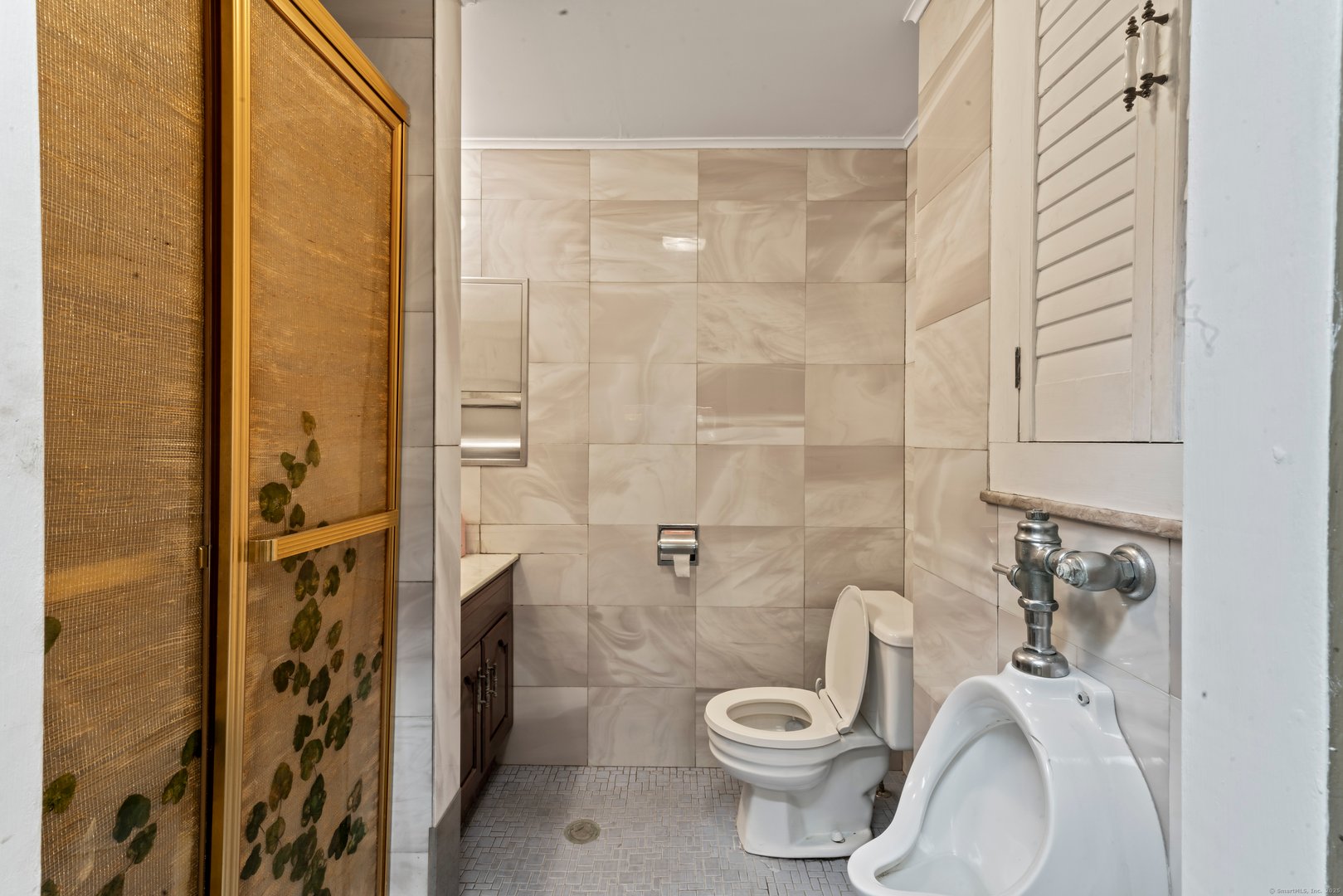 1480 Monroe Turnpike Photo 5