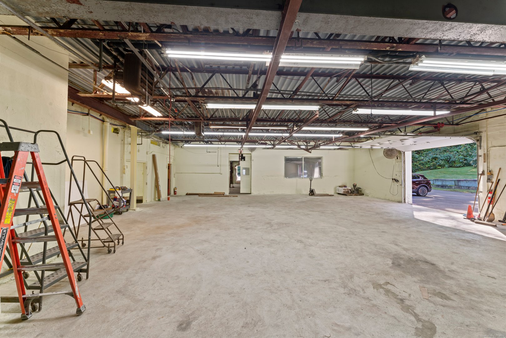 1480 Monroe Turnpike Photo 18