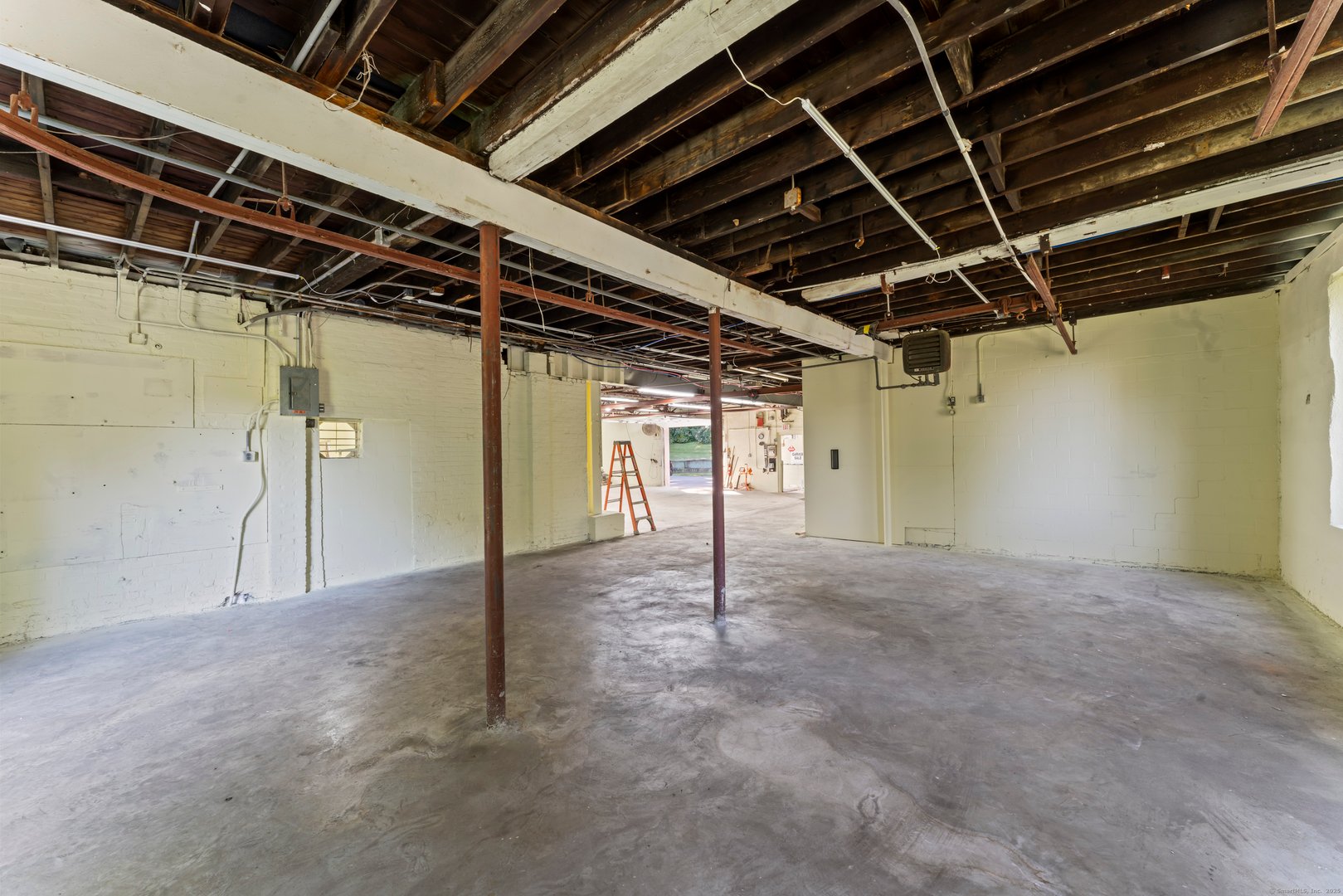 1480 Monroe Turnpike Photo 19