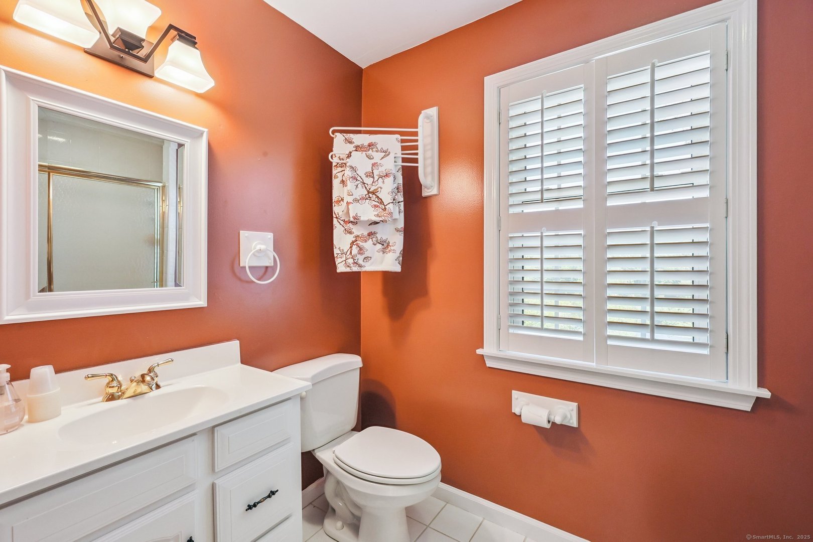 1 Lake Louise Drive Photo 22